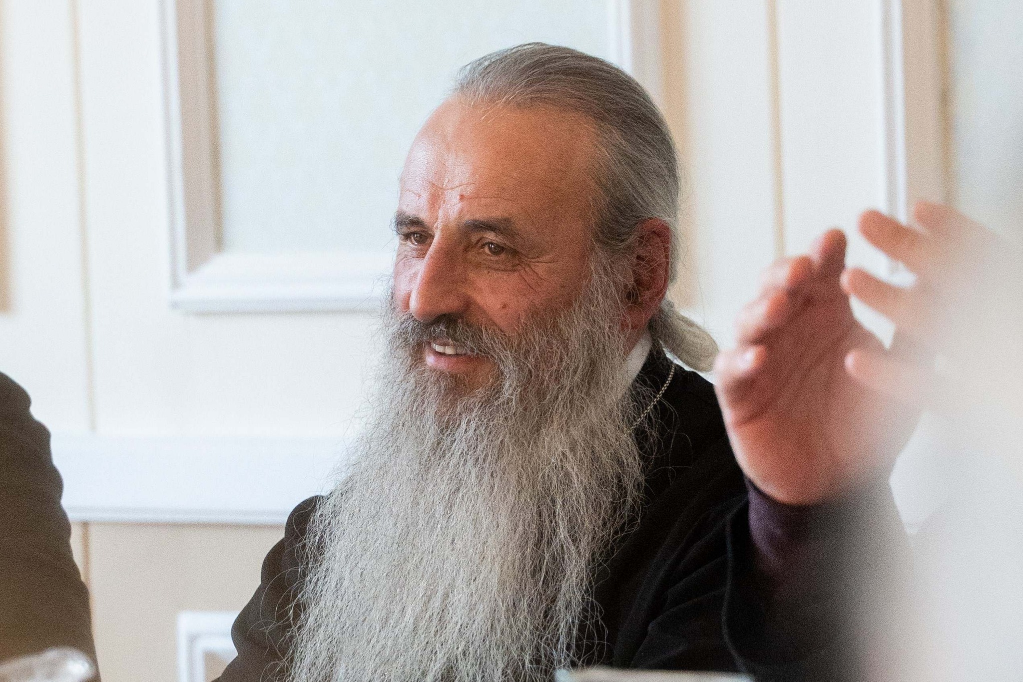 Chipurile generozității: prima întâlnire a Oamenilor de Ajutor la Iași