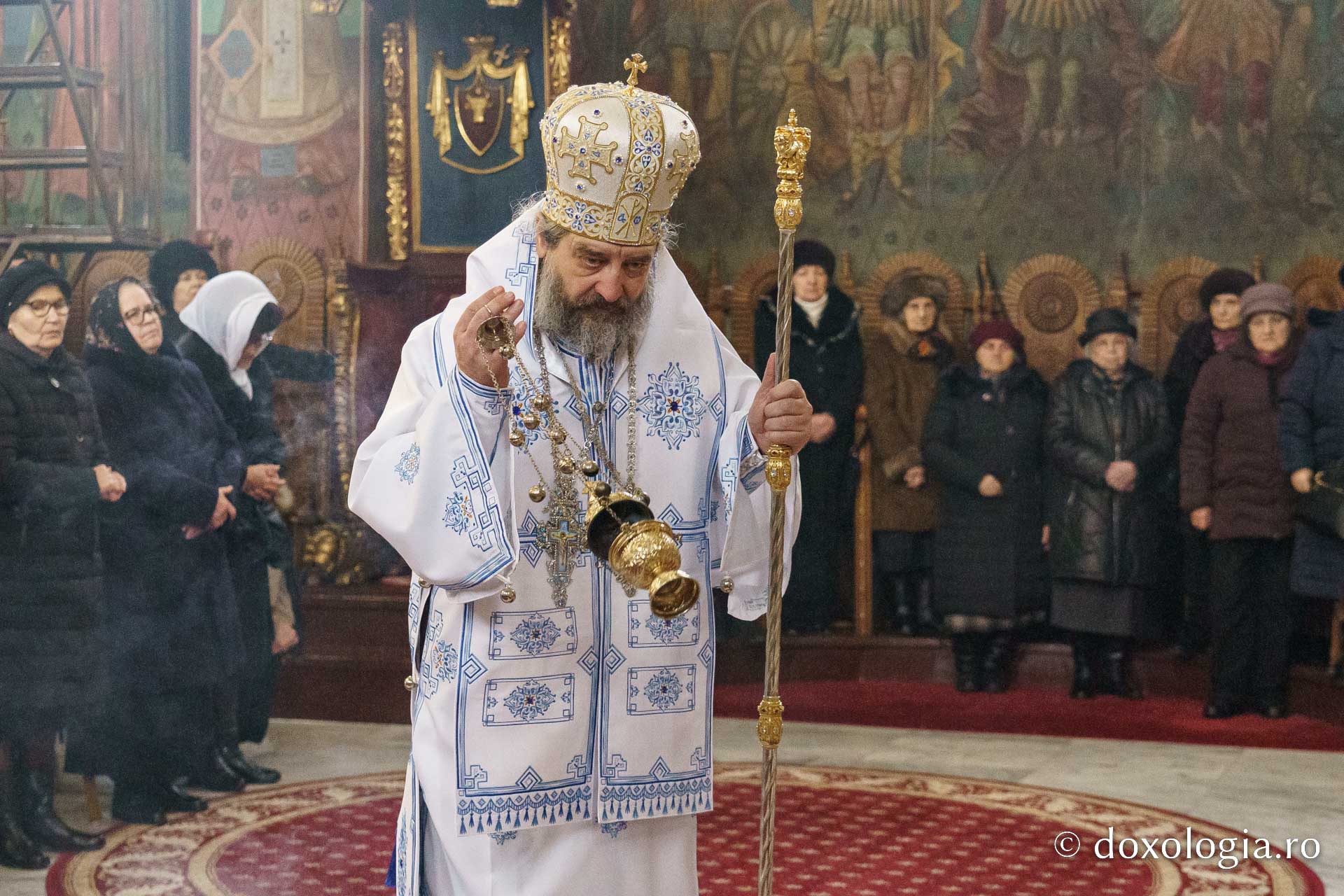 Preasfințitul Părinte Nichifor Botoșăneanul a slujit la Mănăstirea Bărboi, în Duminica Lăsatului sec de brânză