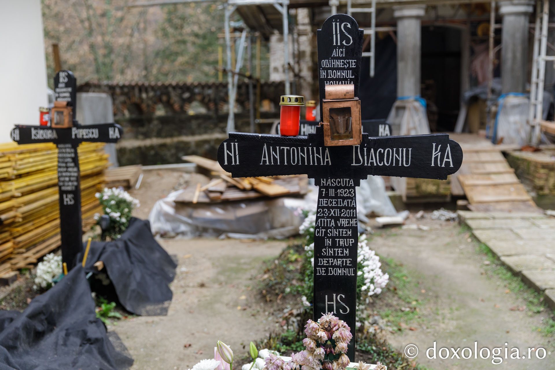 Mormântul Sfintei Cuvioase Antonina de la Tismana