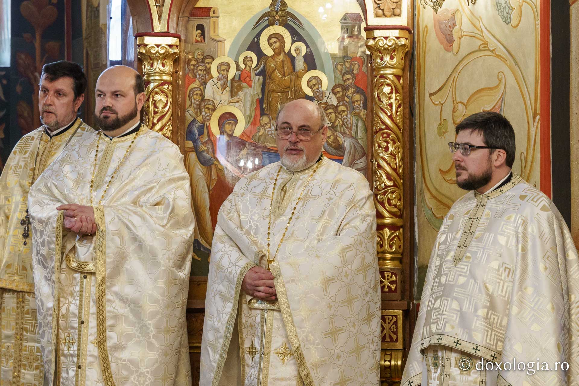 Moment istoric la Biserica Galata din Iași: Astăzi au fost prezentați doi noi preoți slujitori