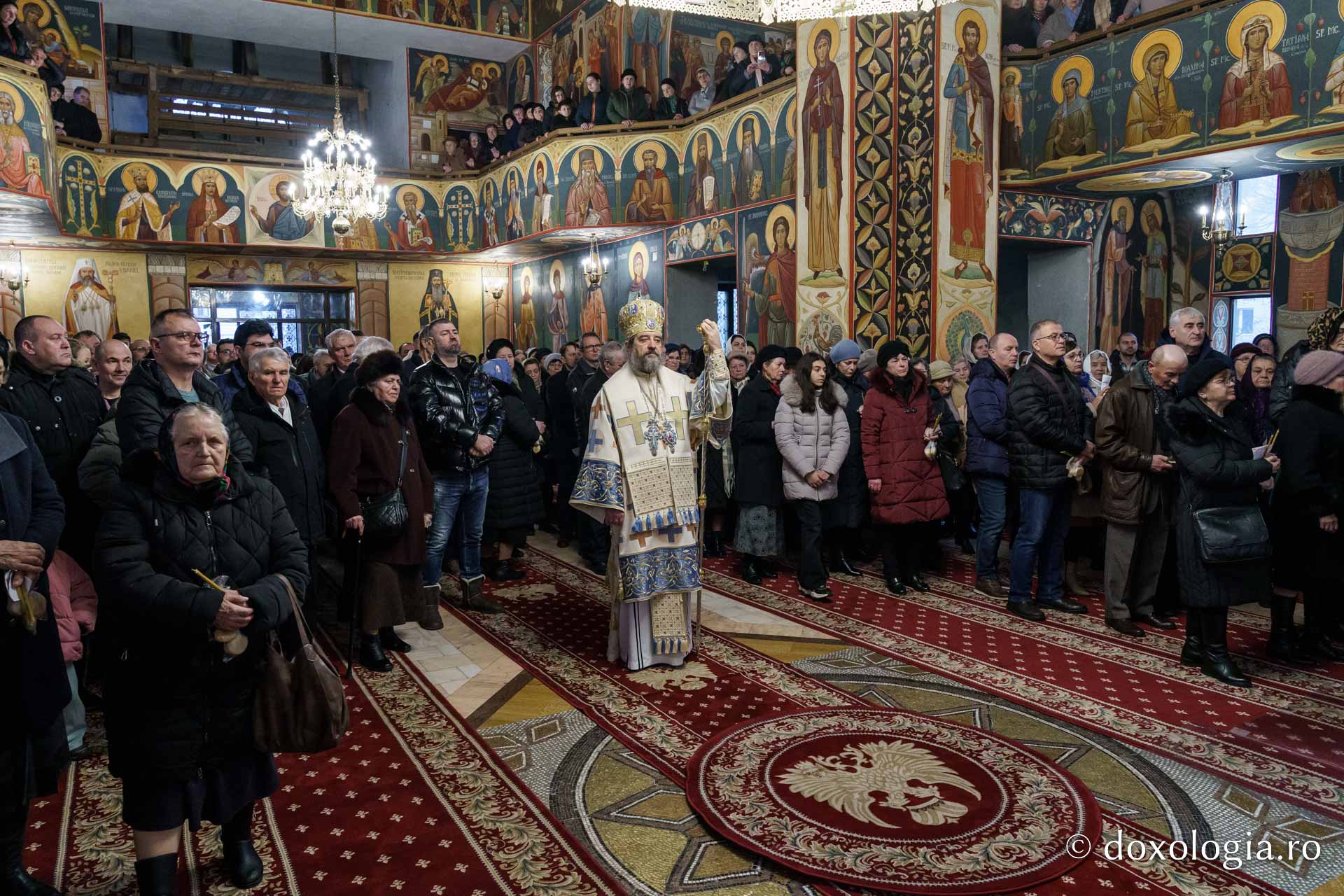 Moment istoric la Biserica Galata din Iași: Astăzi au fost prezentați doi noi preoți slujitori