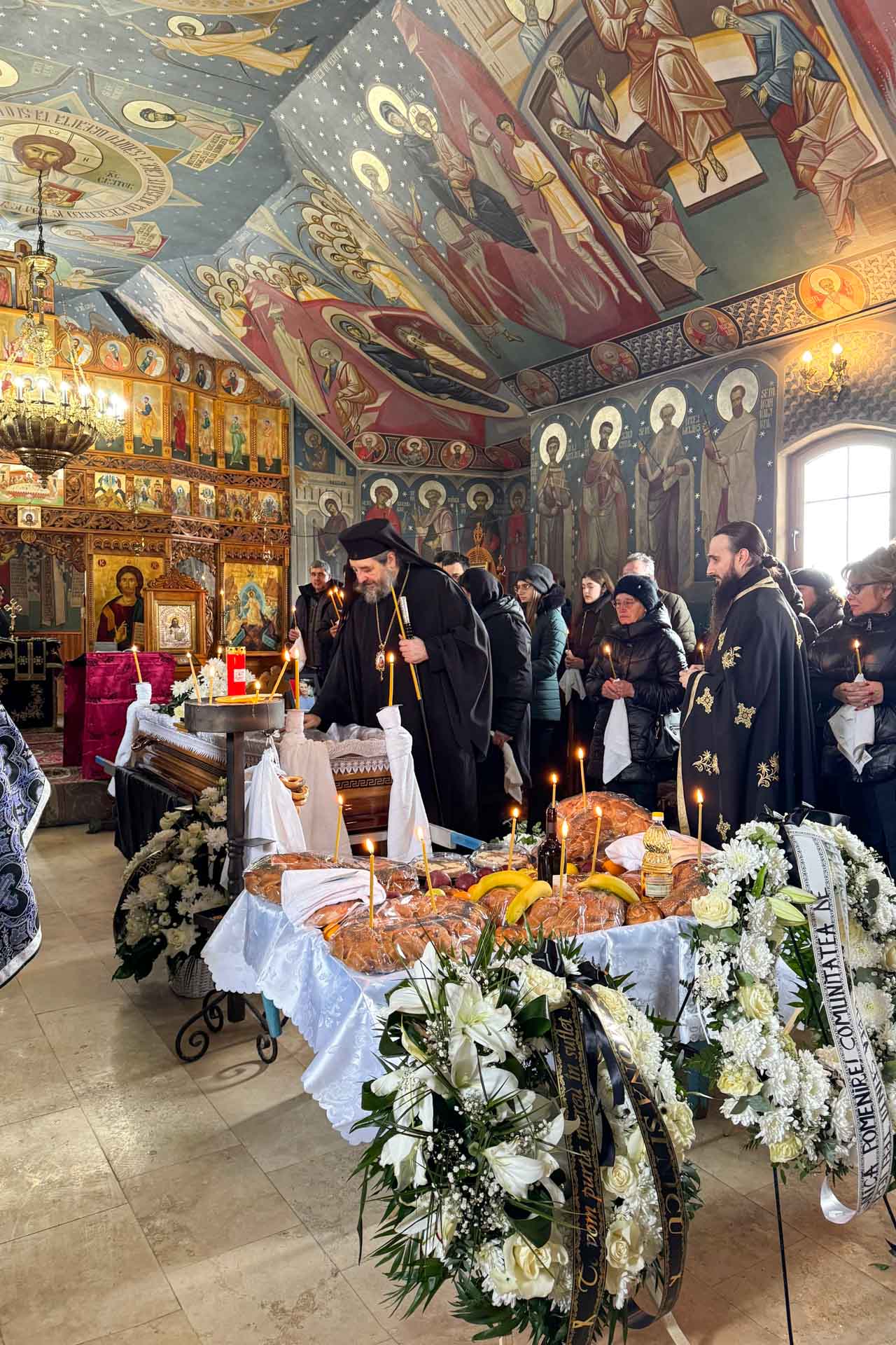 Comunitatea academică l-a condus pe ultimul drum pământesc pe lect. univ. dr. Radu-Paul Apetrei.