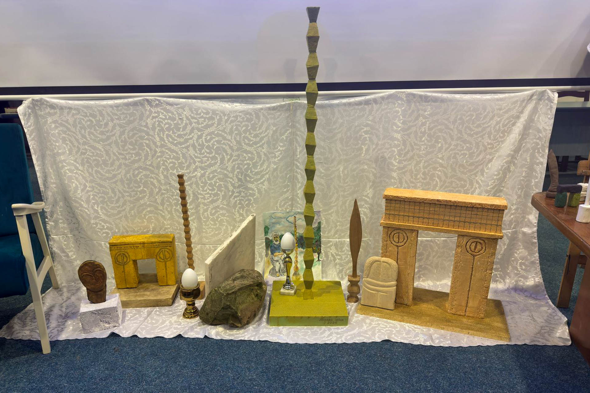 Simplitatea care atinge absolutul – Brâncuși, omagiat la Seminarul Teologic „Veniamin Costachi”