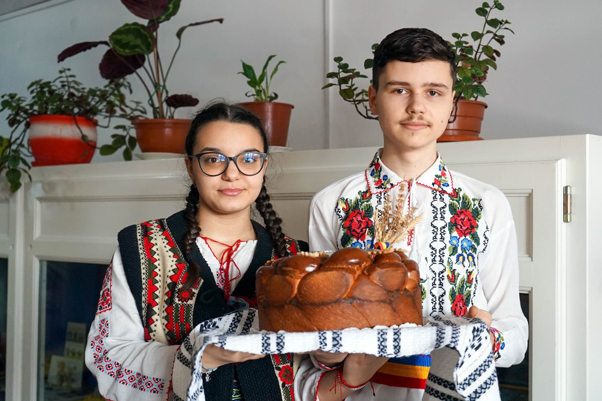 „Țara de Sus – vatră de spiritualitate și cultură românească”: Simpozion regional la Seminarul Teologic din Dorohoi