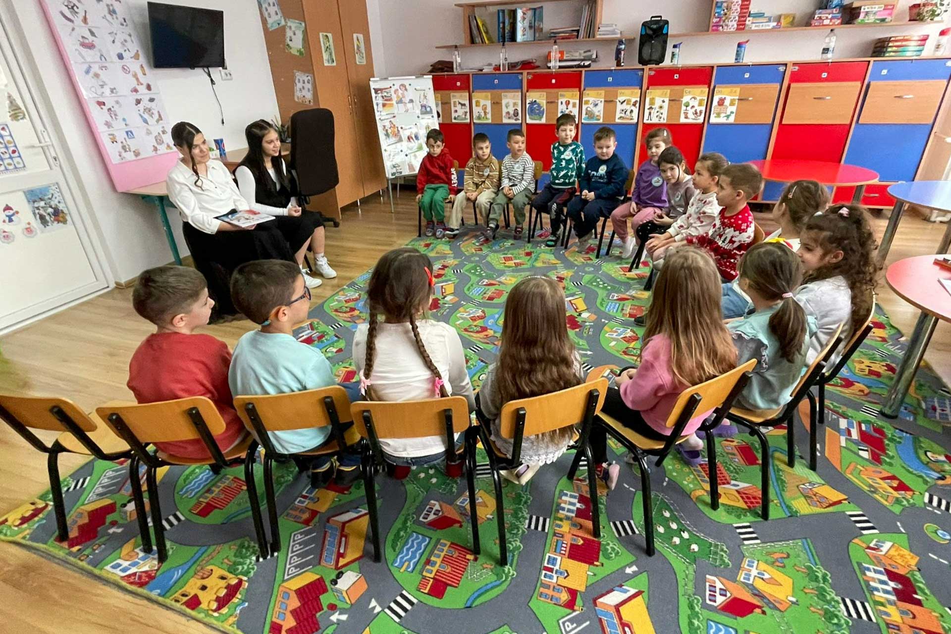 Ziua Internațională a Cititului Împreună la Seminarul de la Mănăstirea Neamț: o sărbătoare a cuvântului și a legăturilor între generații