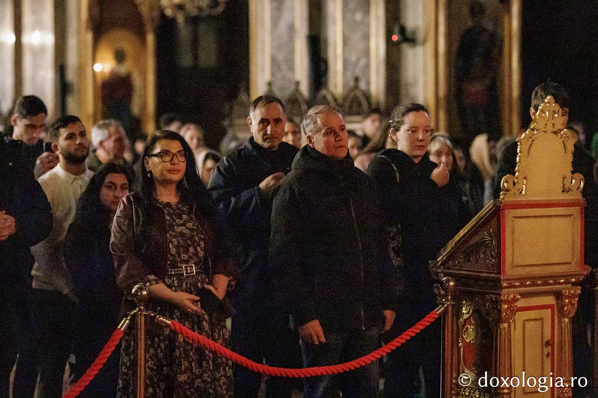 Prima denie din acest an, la Catedrala Mitropolitană: „Starea de pocăință înseamnă privirea fiecăruia în biografia proprie, sesizând prezența întunericului, a mormântului, a păcatului, a fărădelegii”