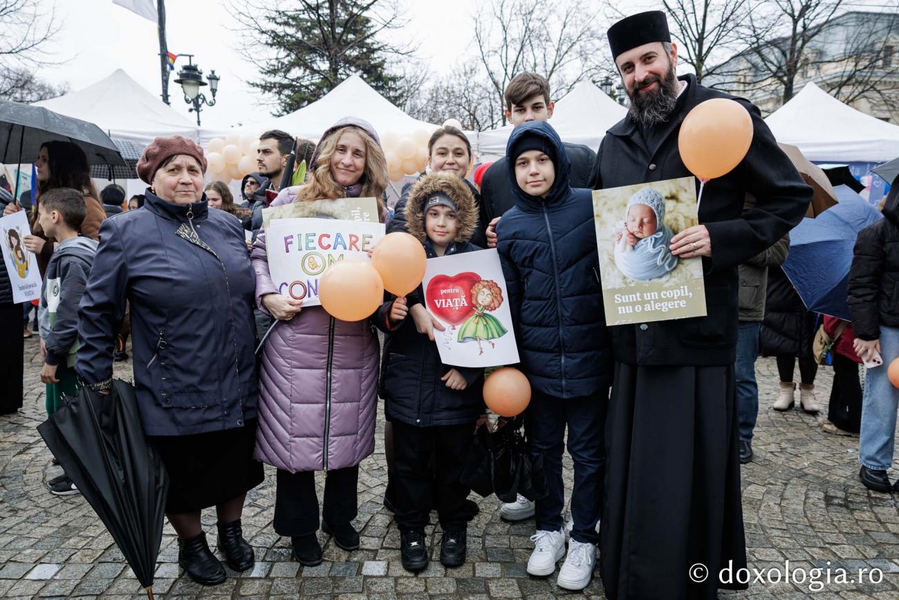 „Solidaritate pentru amândoi”, la Marșul pentru viață 2026