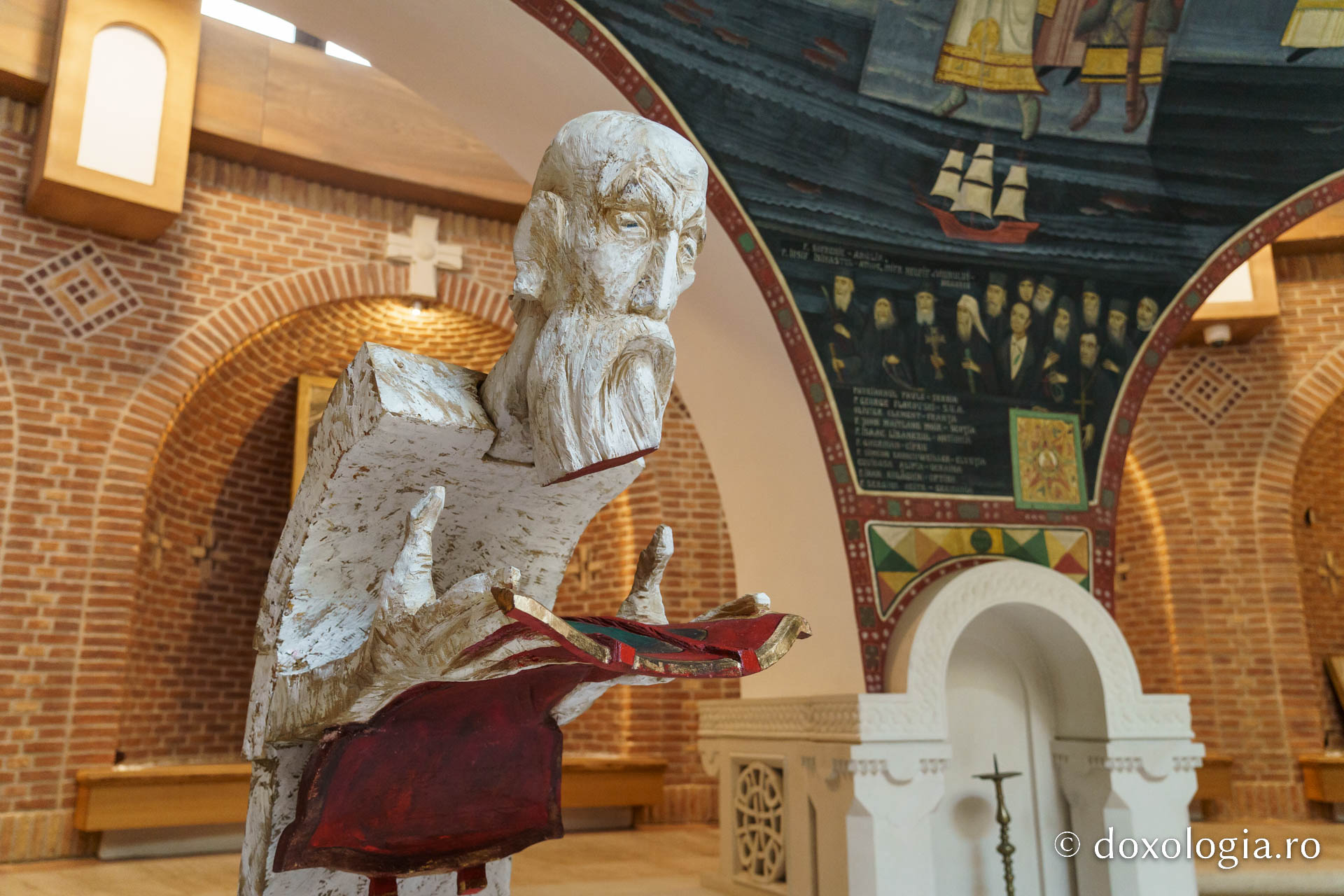 Expozitia „Euharistie” - sculptor Ovidiu-Nicolae Popa