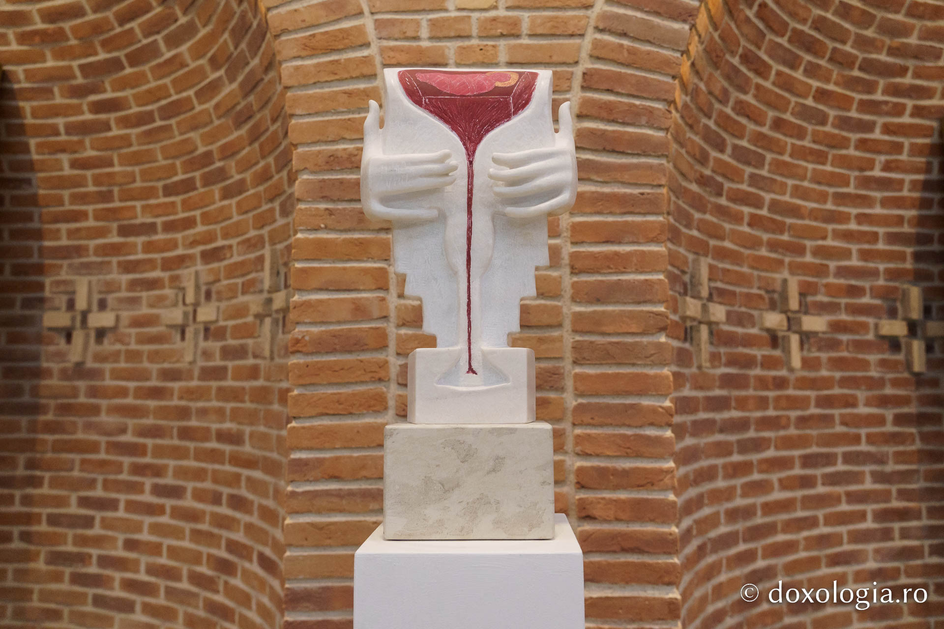 Expozitia „Euharistie” - sculptor Ovidiu-Nicolae Popa