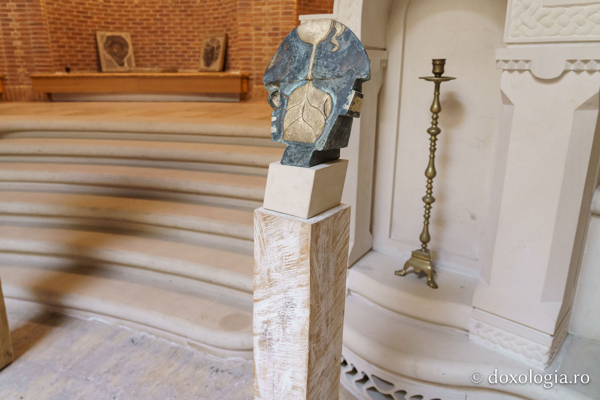 Expozitia „Euharistie” - sculptor Ovidiu-Nicolae Popa