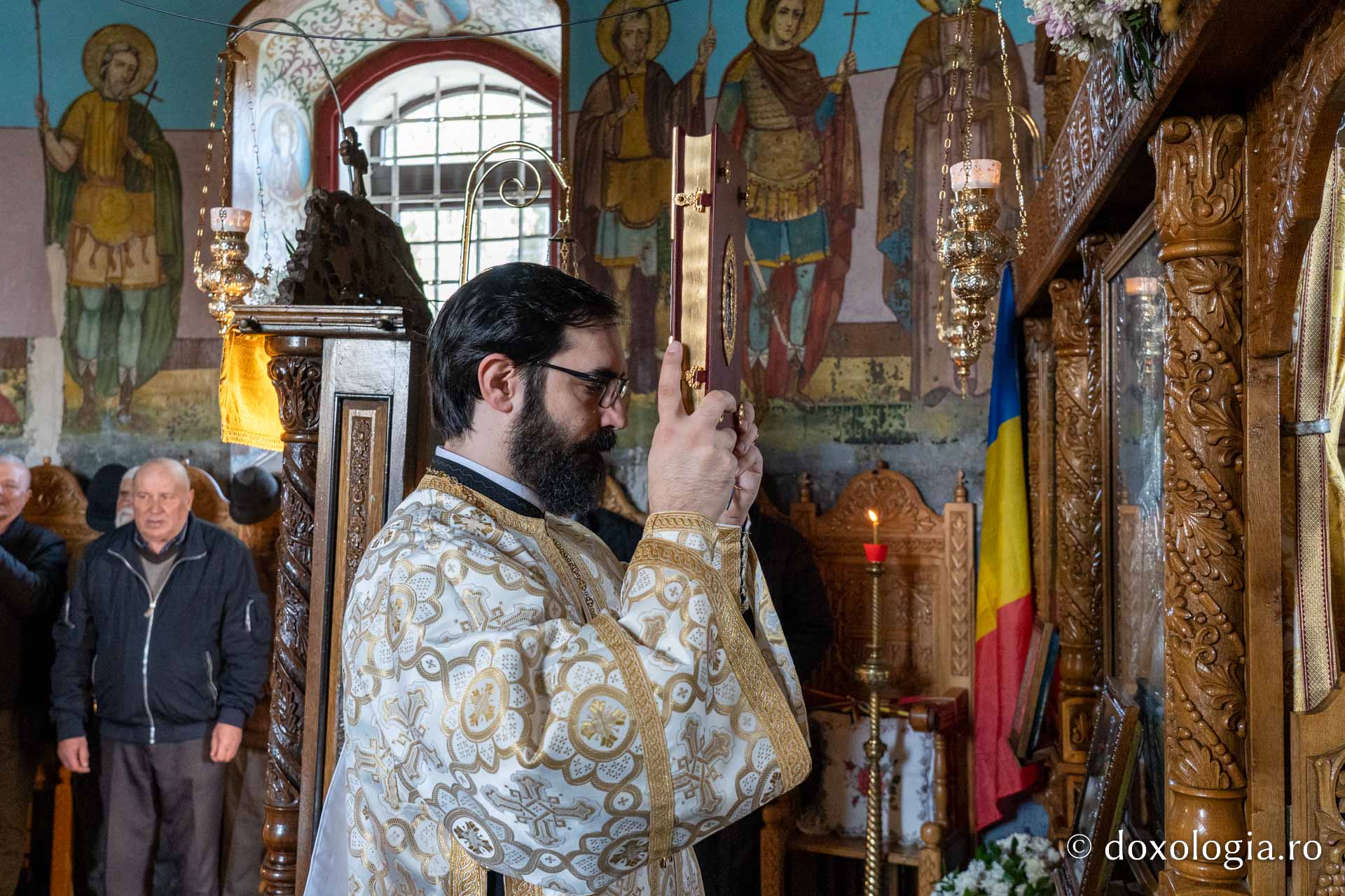 Slujbă arhierească, în Duminica Sfântului Ioan Scărarul, la Parohia Valea Seacă