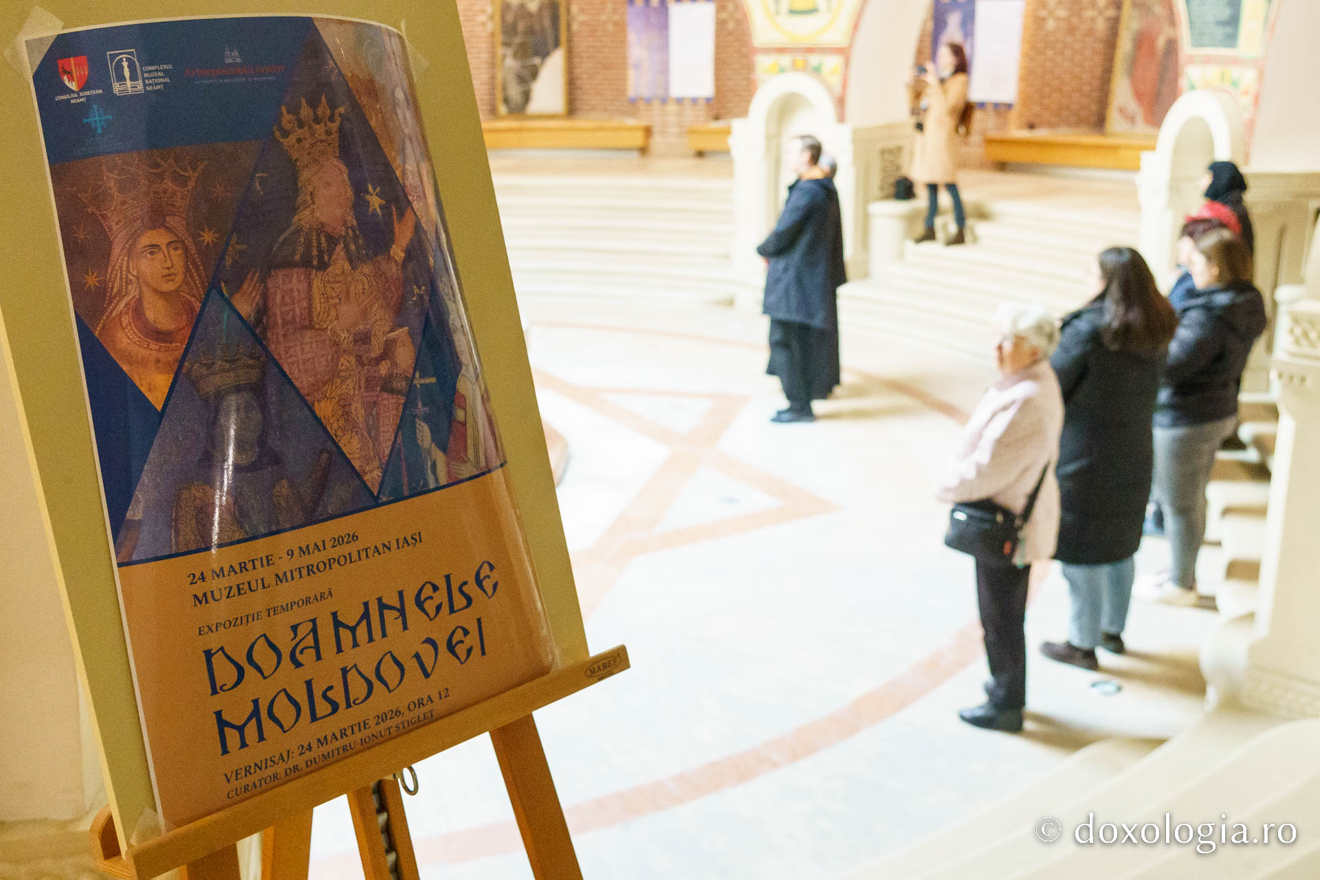 Vernisaj la Iași: expoziția „Doamnele Moldovei”, o incursiune în istoria și spiritualitatea feminină a spațiului moldav