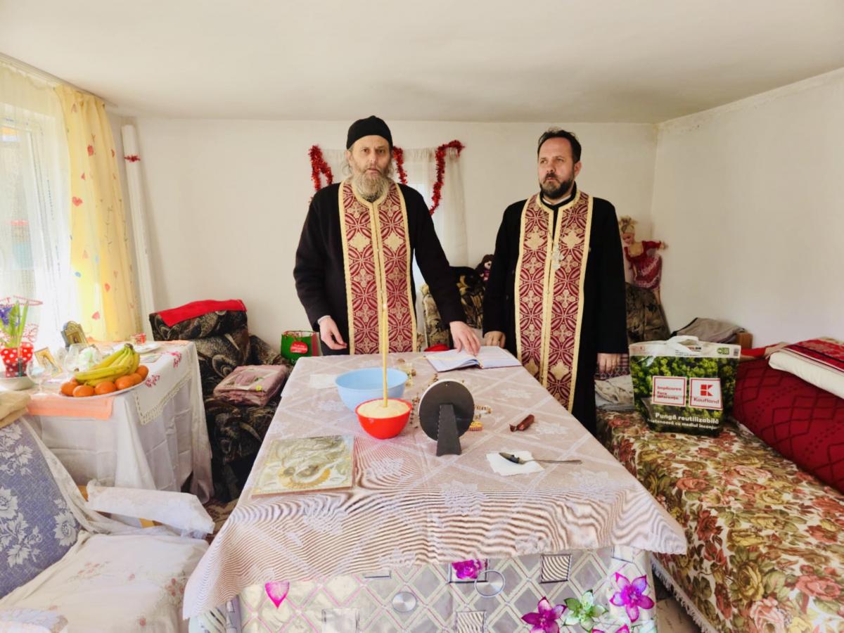 O casă nouă pentru o familie din comunitatea parohială din Poiana - Dobreni