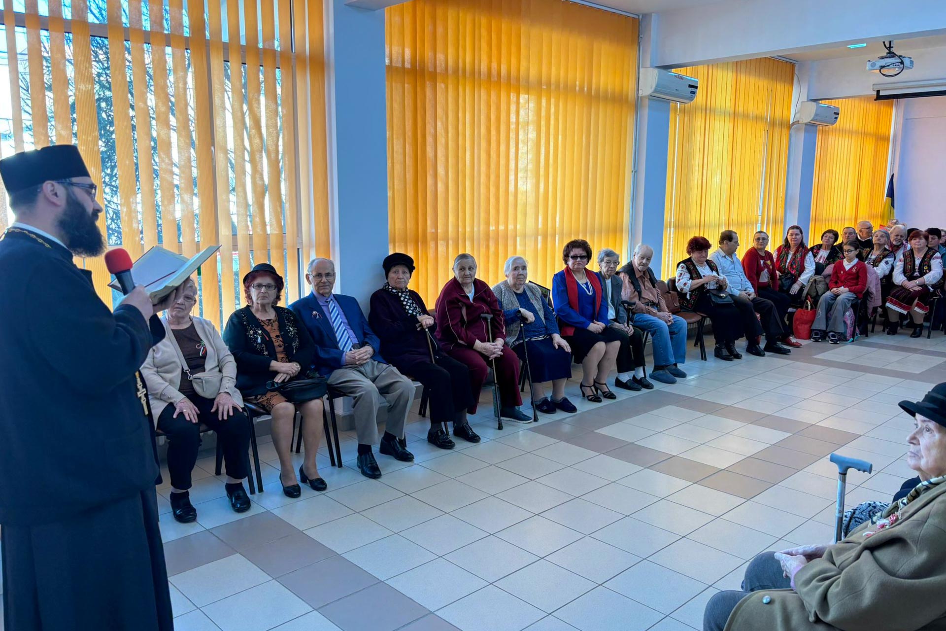 Activitate social-filantropică pentru mamele și bunicile de la Căminul „Sfânta Parascheva” din Iași