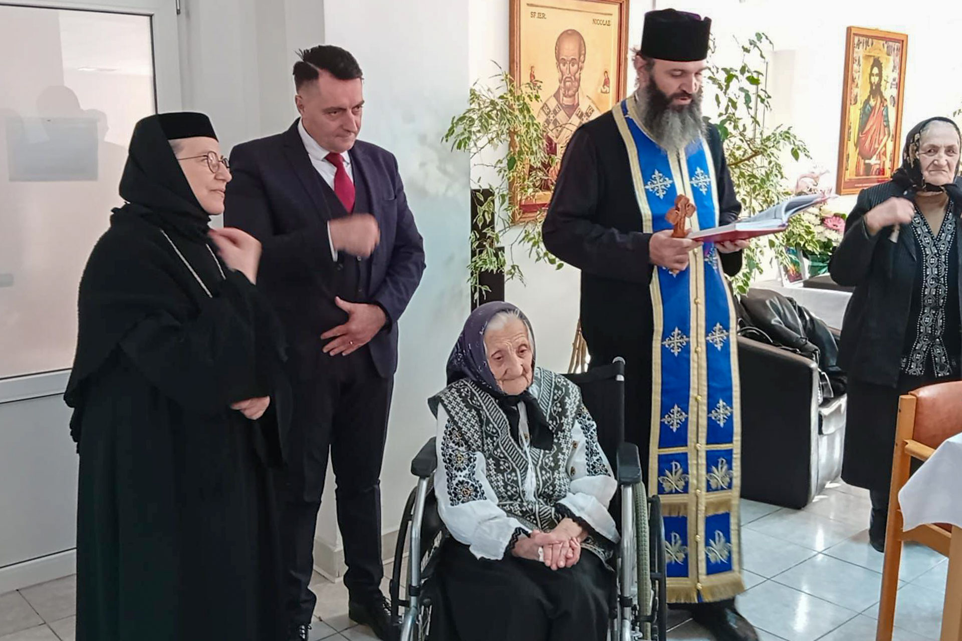 Bunica Maria Alincai – icoană de smerenie și 107 ani de binecuvântare