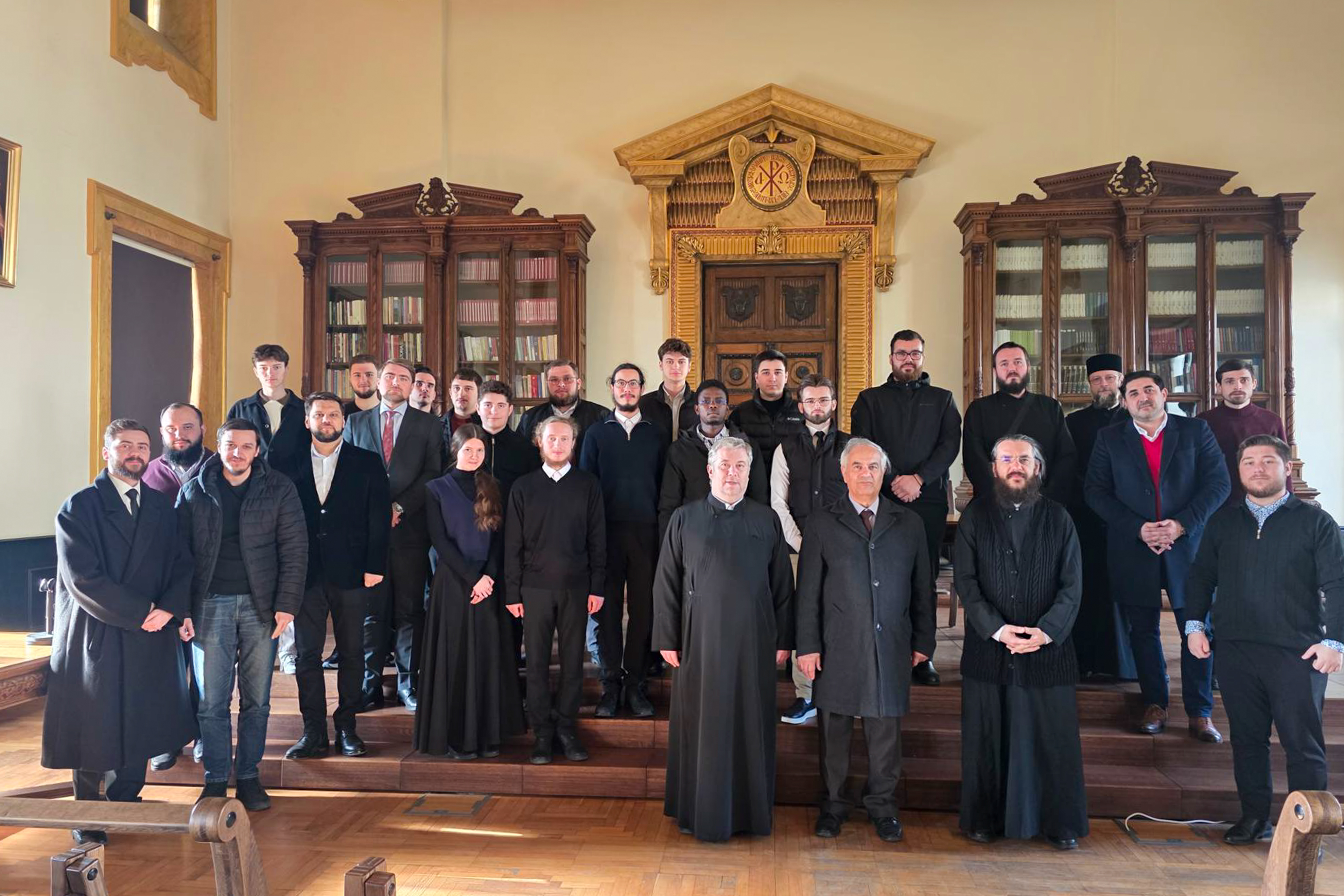 Conștiința canonică ieri și astăzi – temă de reflecție academică la Iași