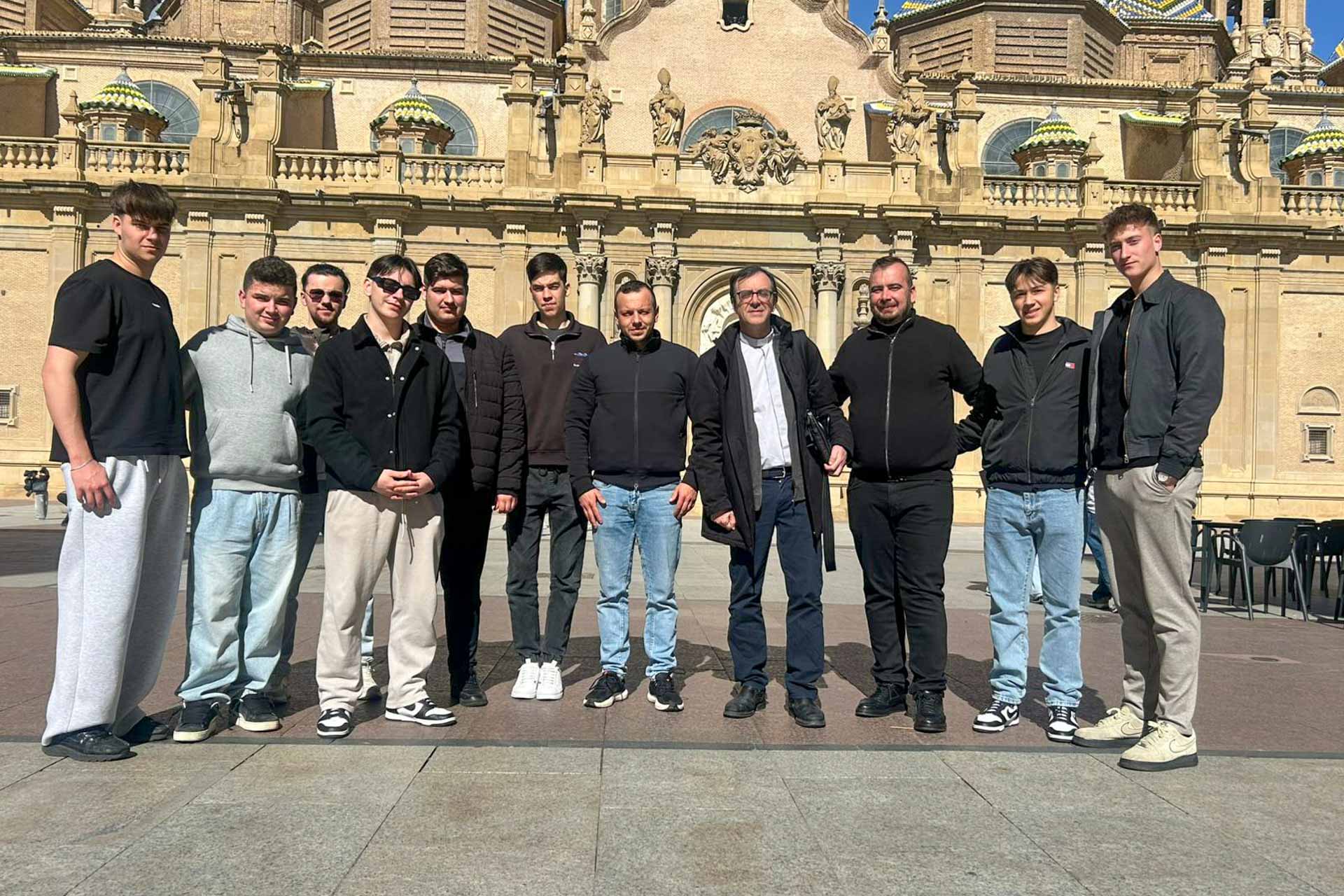 Elevii Seminarului din Dorohoi, misiune culturală și spirituală în nordul Spaniei