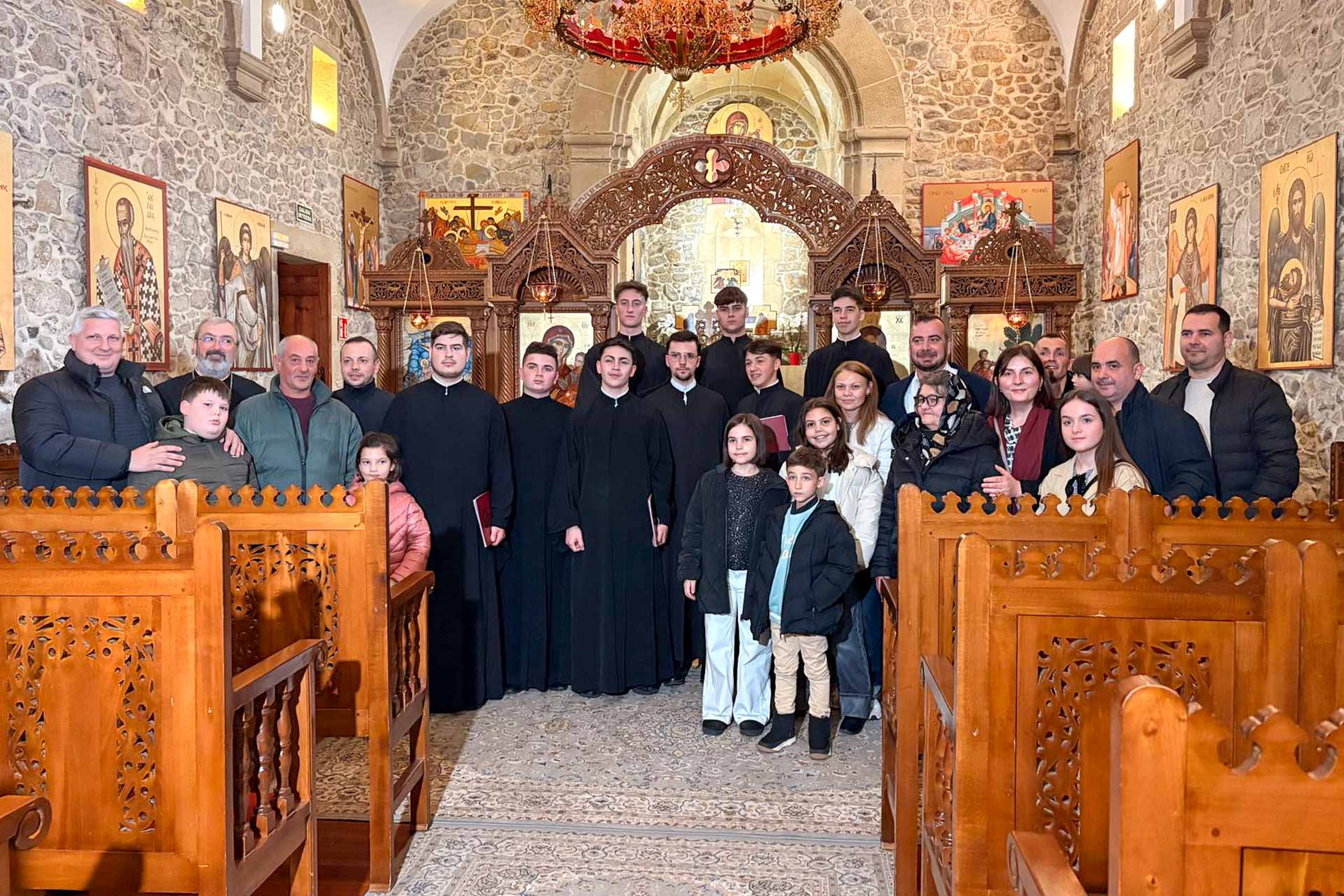 Elevii Seminarului din Dorohoi, misiune culturală și spirituală în nordul Spaniei