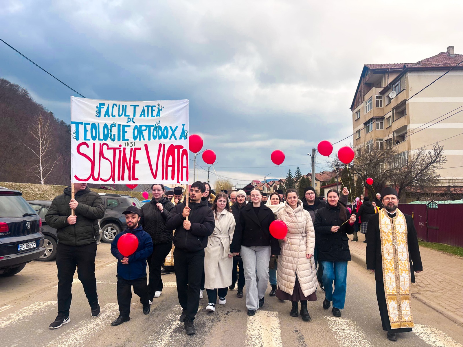 Experiență filantropică și formare profesională pentru studenții de la Teologie, la Hârja