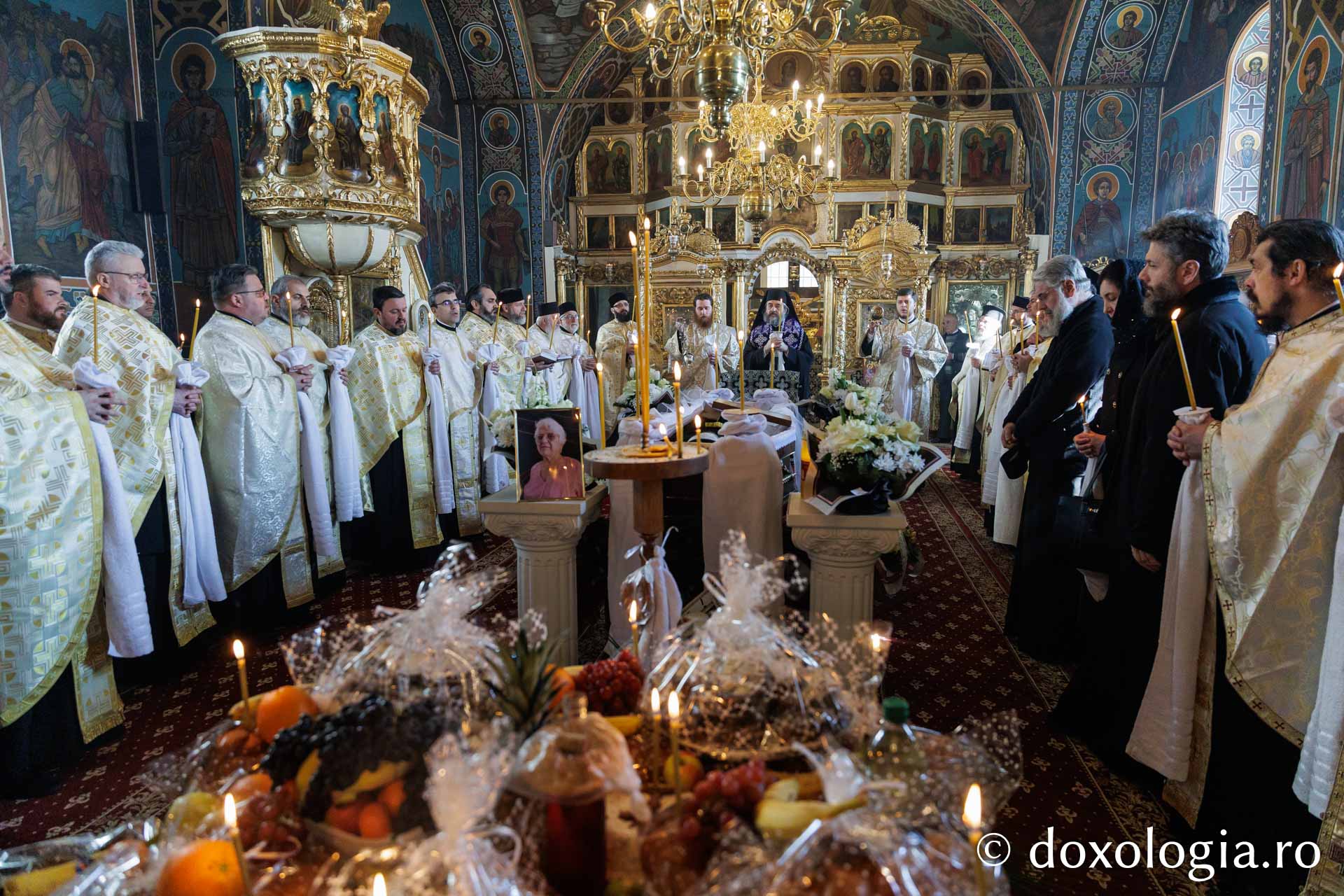 inmormantare Ruxanda Roșu