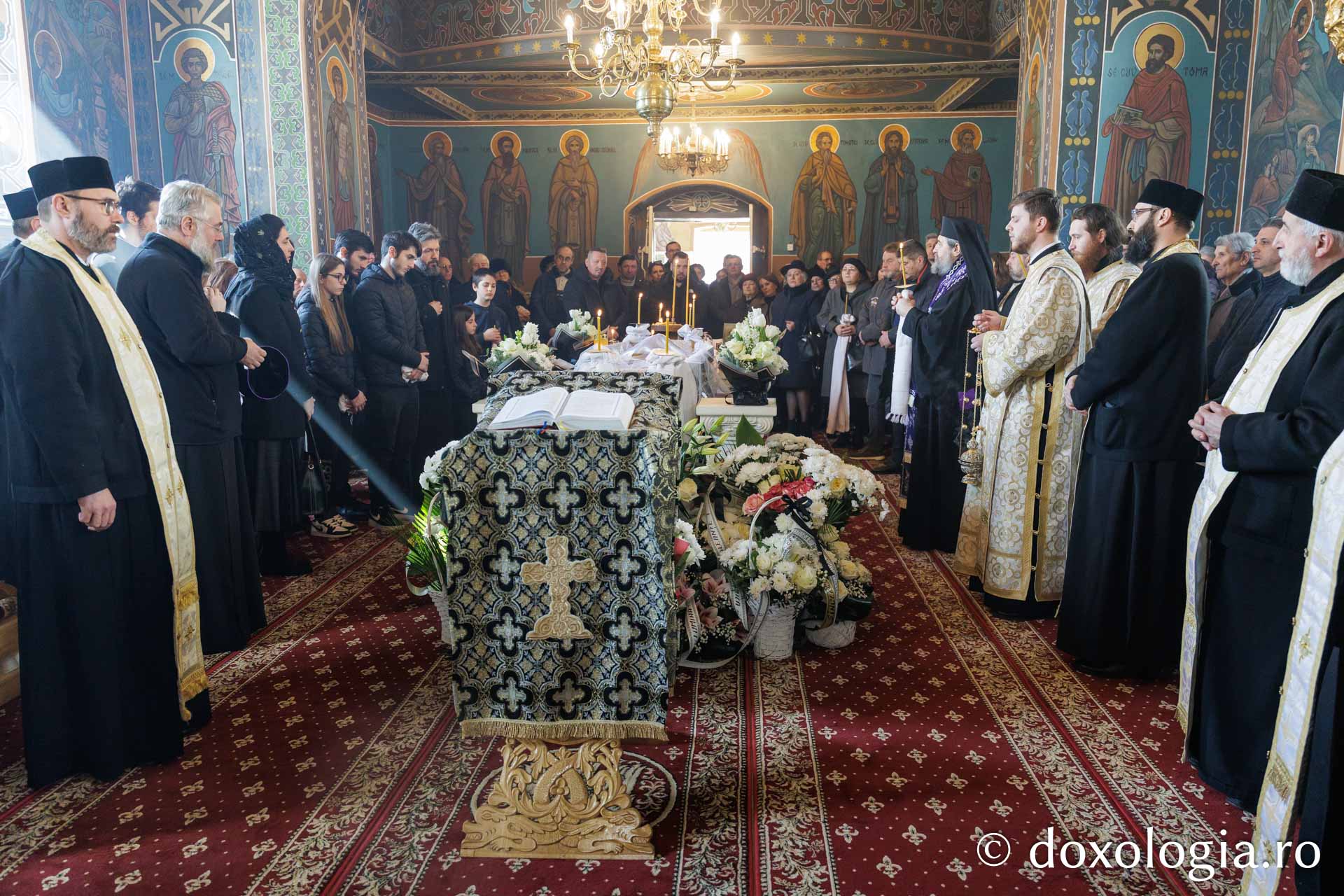 inmormantare Ruxanda Roșu