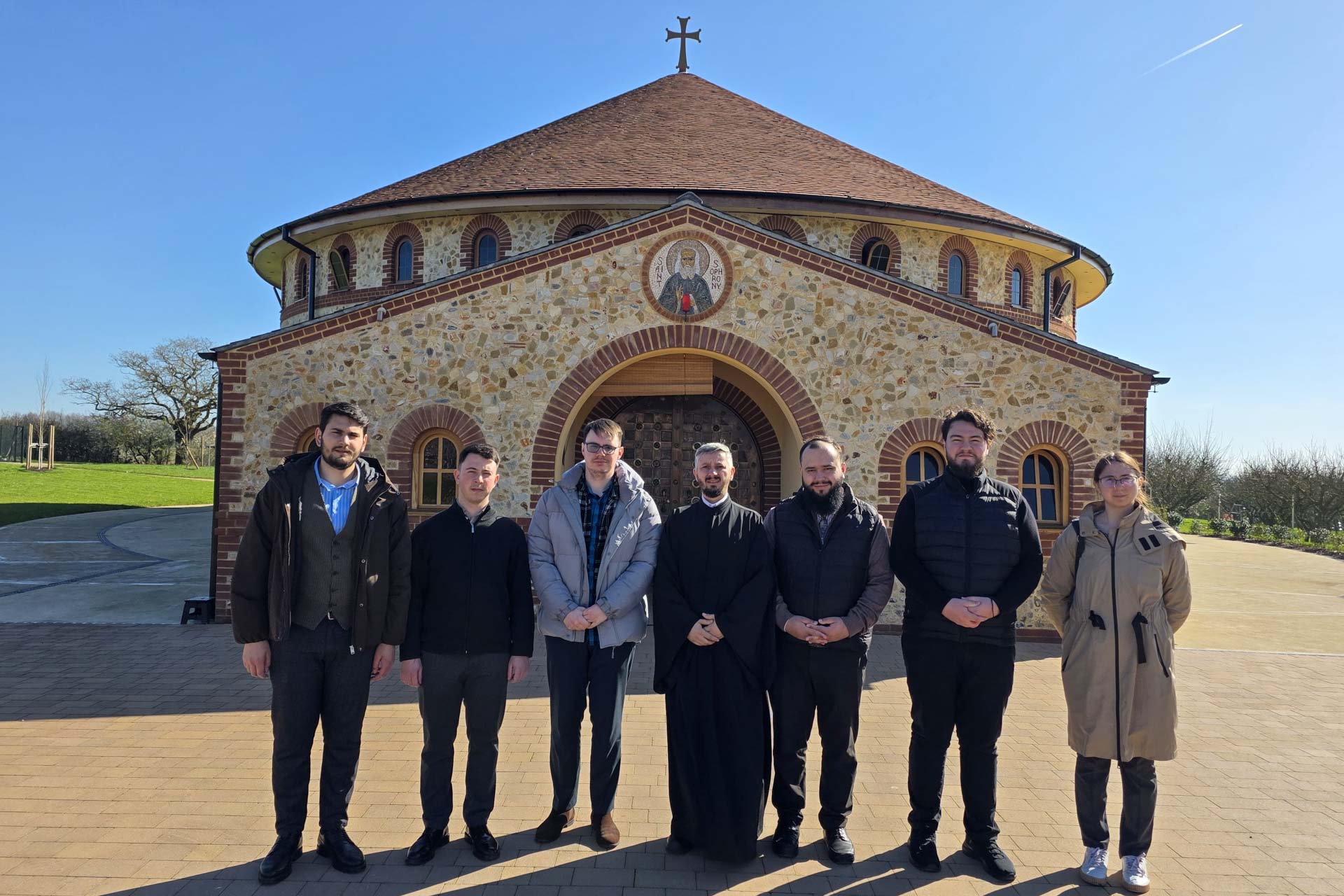 Întâlnire cu Ortodoxia vie din diaspora: studenți teologi ieșeni în stagiu Erasmus în Marea Britanie