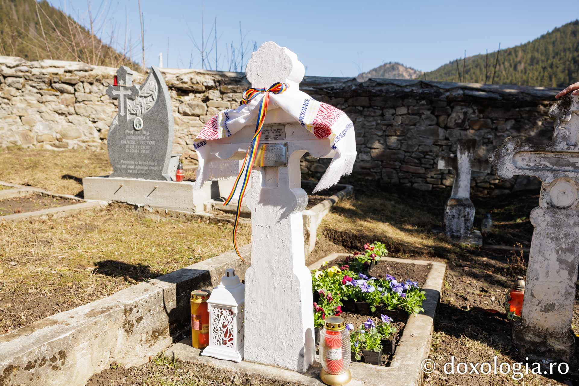 Mormântul Sfintei Olimpiada de la Farcașa