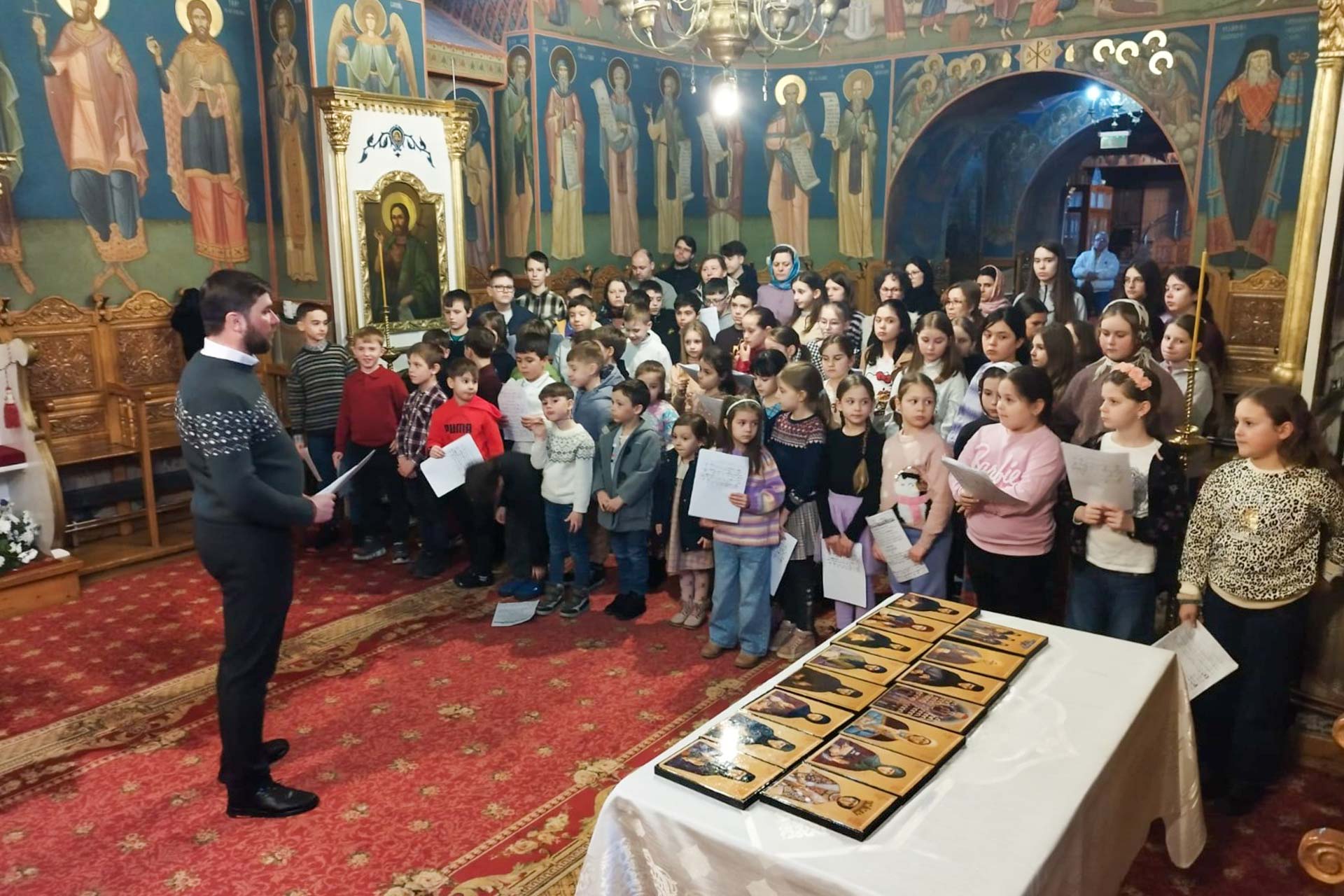 Parohiile din județul Botoșani participă la Concursul Național Catehetic 2026