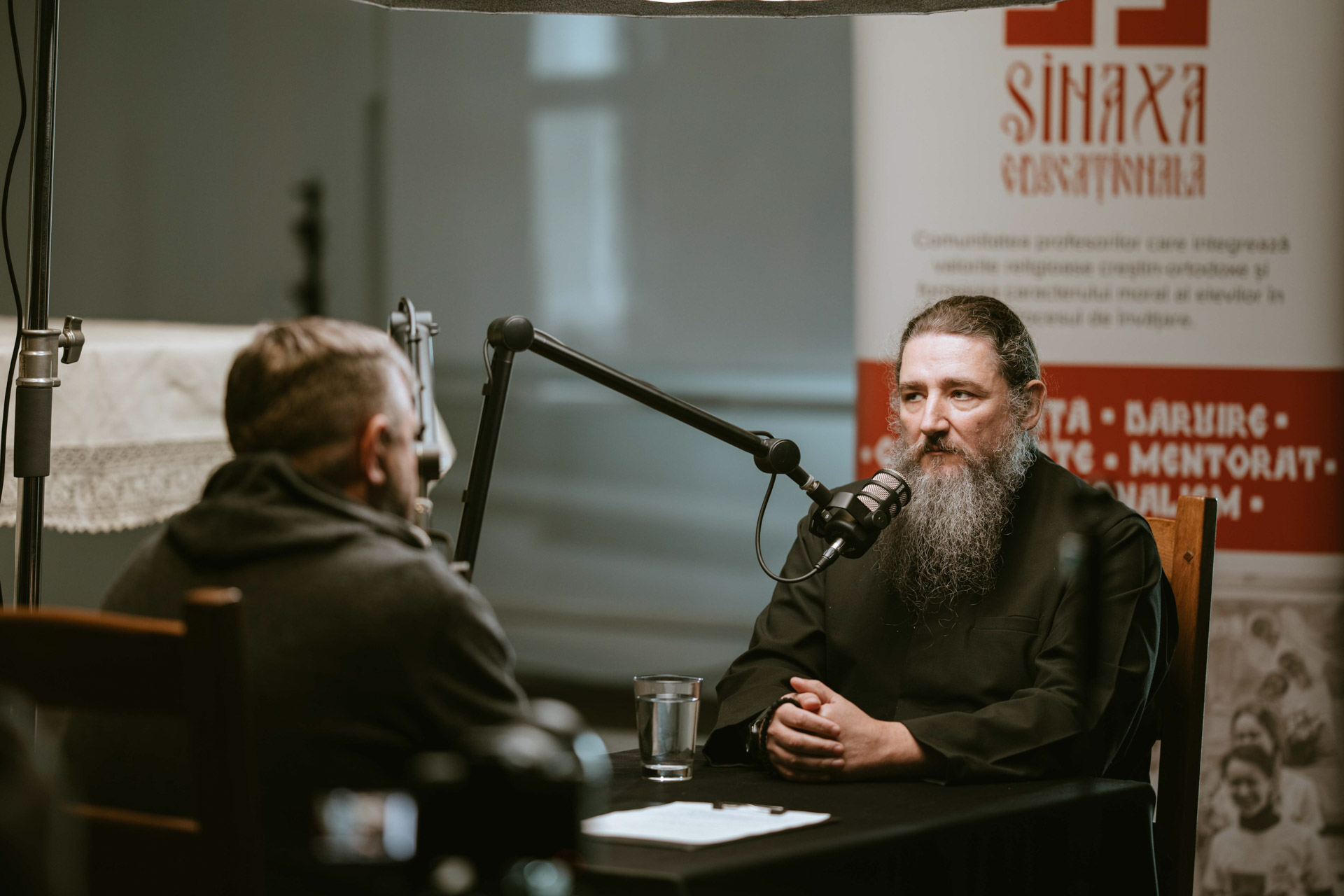 Profesori din toată țara, reuniți la Găbud pentru o întâlnire despre vulnerabilitate și siguranță emoțională