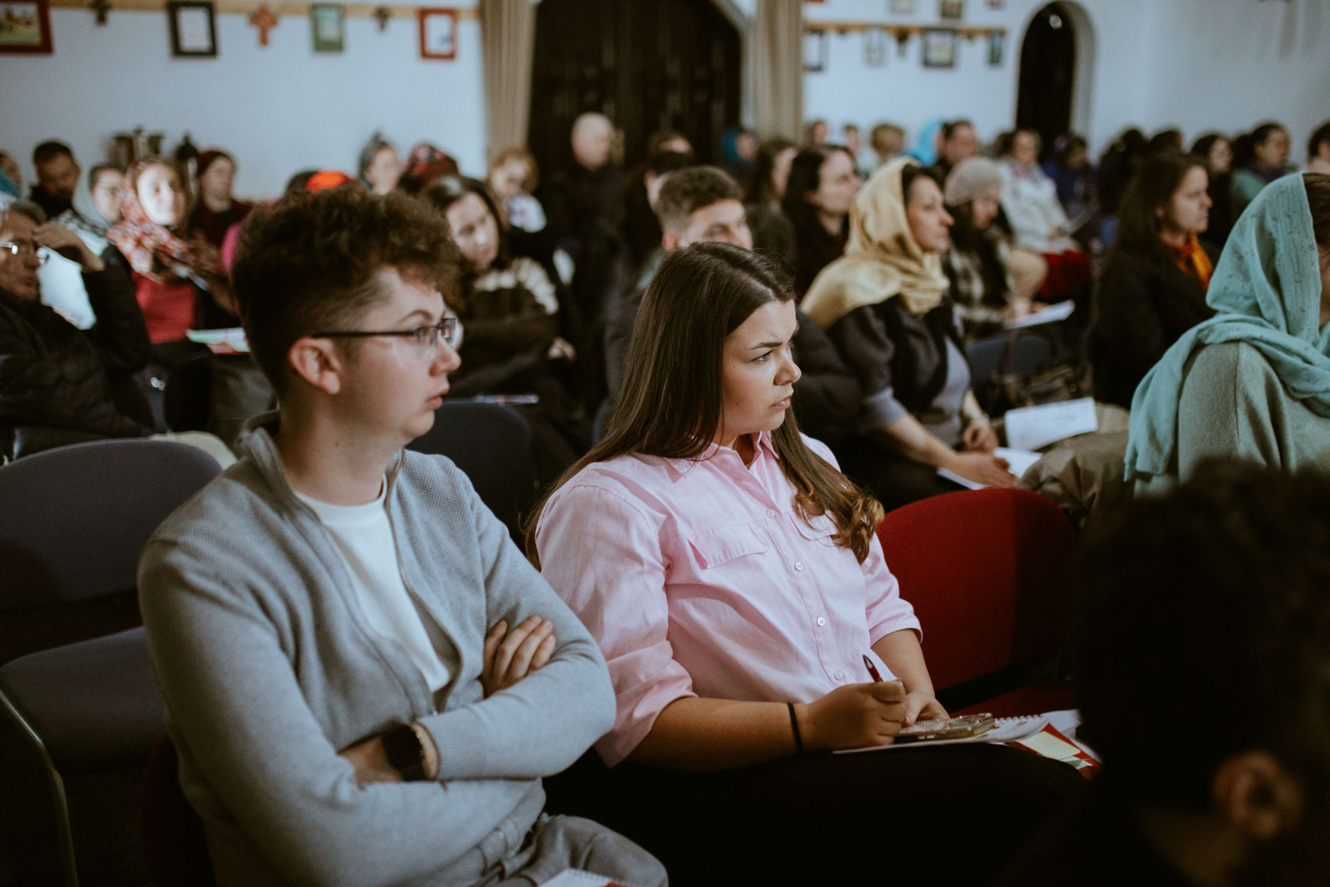 Profesori din toată țara, reuniți la Găbud pentru o întâlnire despre vulnerabilitate și siguranță emoțională