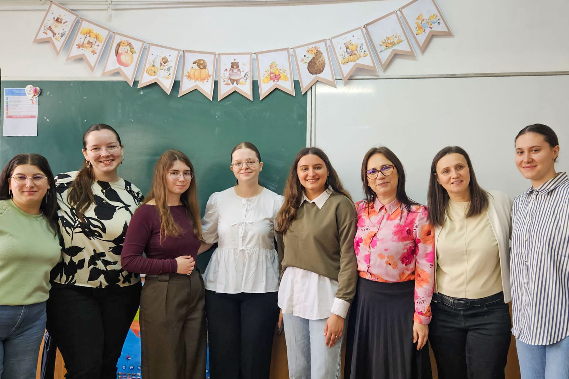 Viitorii asistenți sociali de la Facultatea de Teologie Ortodoxă „Sfântul Dumitru Stăniloae” marchează cu succes debutul în activități educaționale