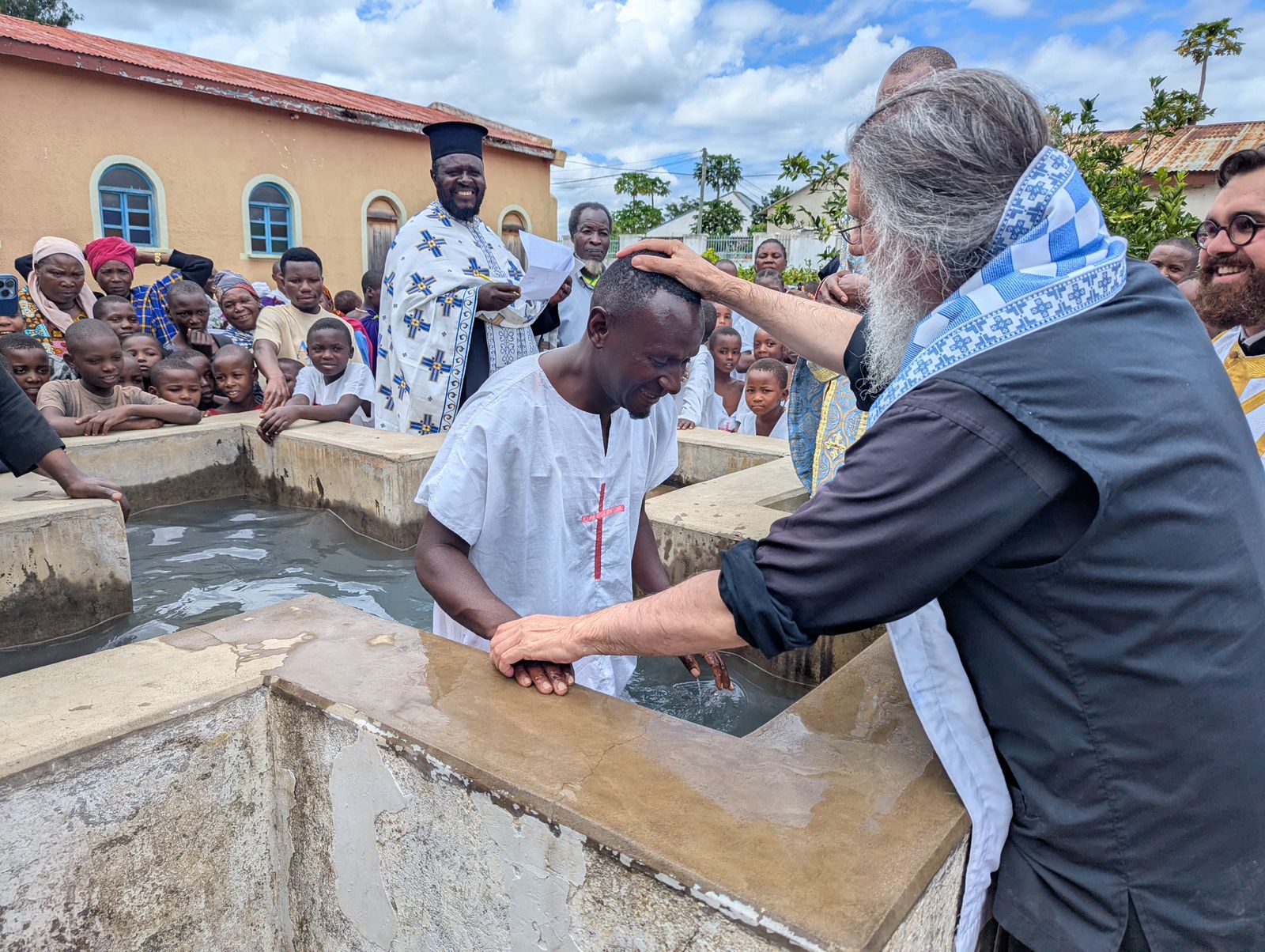 171 de botezuri în cadrul Centrului Misionar din Kidamali