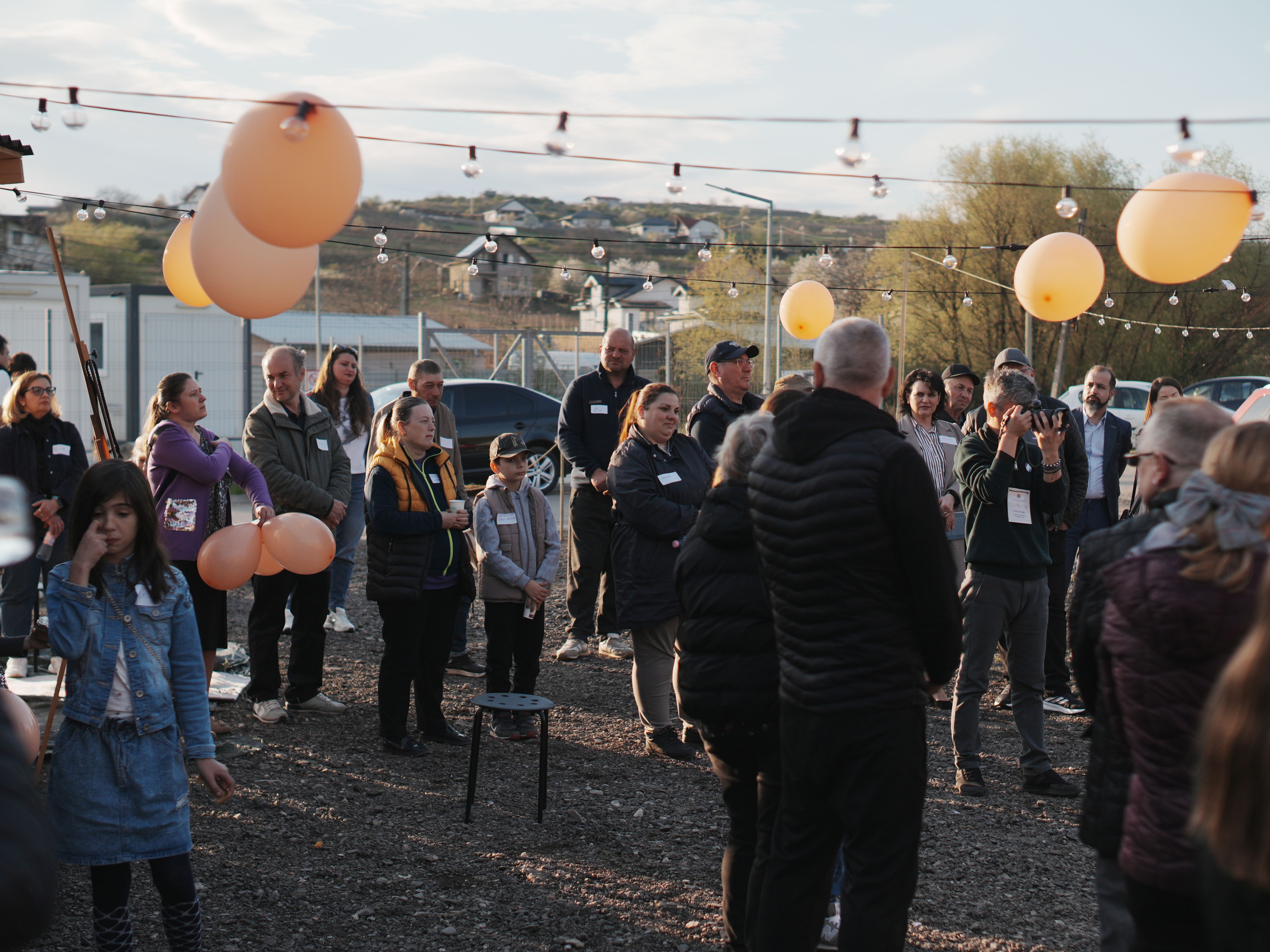 O comunitate care prinde viață în comuna Tomești: „Seara Parohiei”, un început aparte în preajma hramului Sfântului Gheorghe.