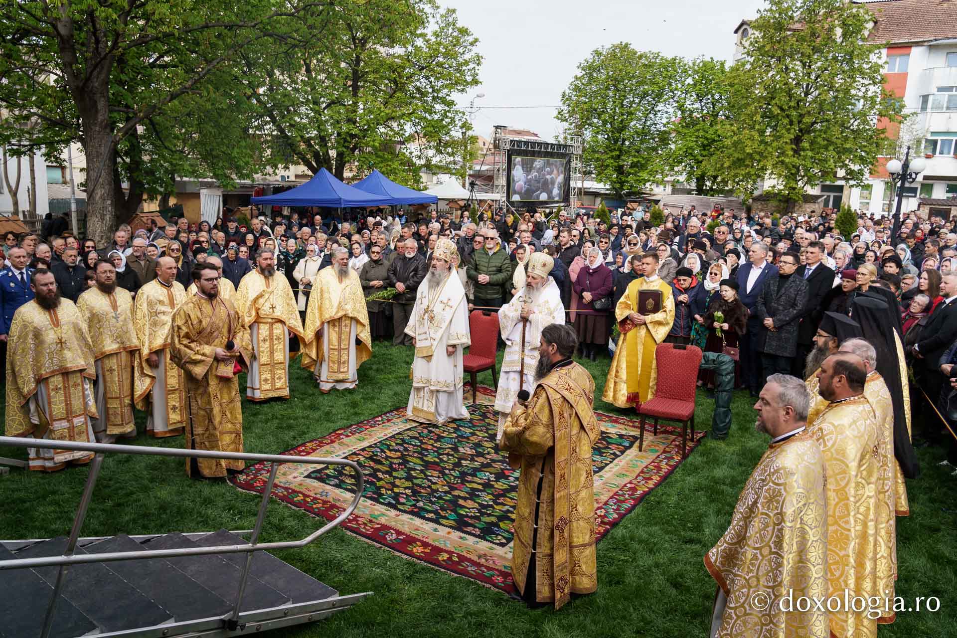 Sfântul Mare Mucenic Gheorghe, cinstit la Botoșani prin rugăciune și Liturghie arhierească