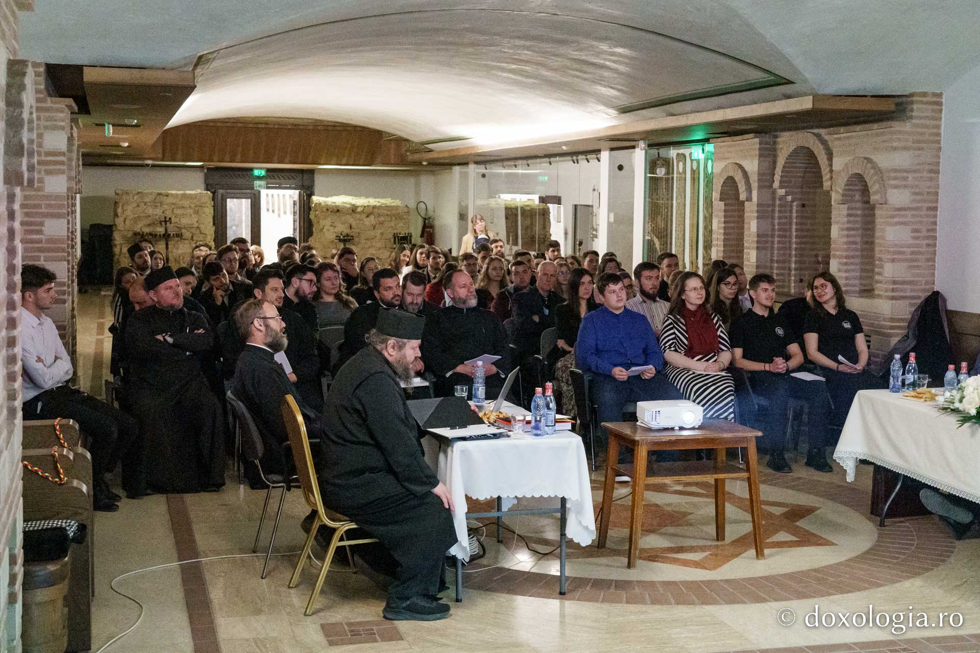 Noi doctori la Facultatea de Teologie „Sfântul Dumitru Stăniloae” din Iași. Tezele, realizate la disciplina Misiologie