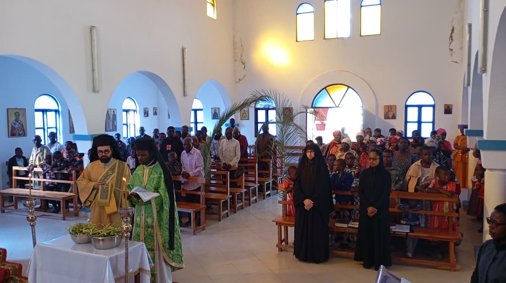 Sărbătoarea Intrării Domnului în Ierusalim la Centrul Misionar din Kidamali şi la Parohia Sfântul Antonie din satul Nduli
