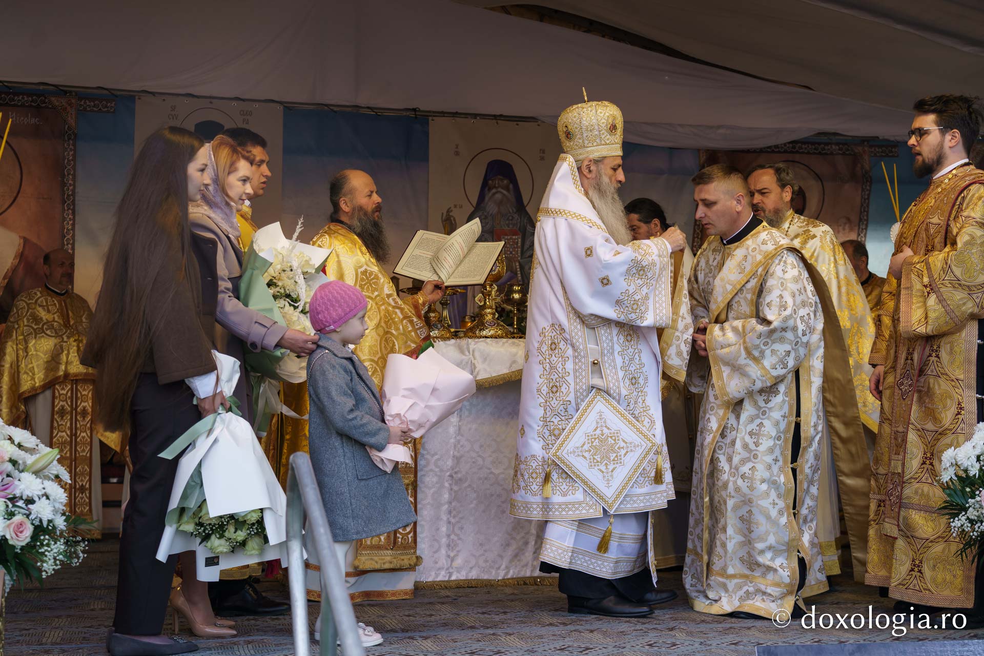 Sfântul Mare Mucenic Gheorghe, cinstit la Botoșani prin rugăciune și Liturghie arhierească