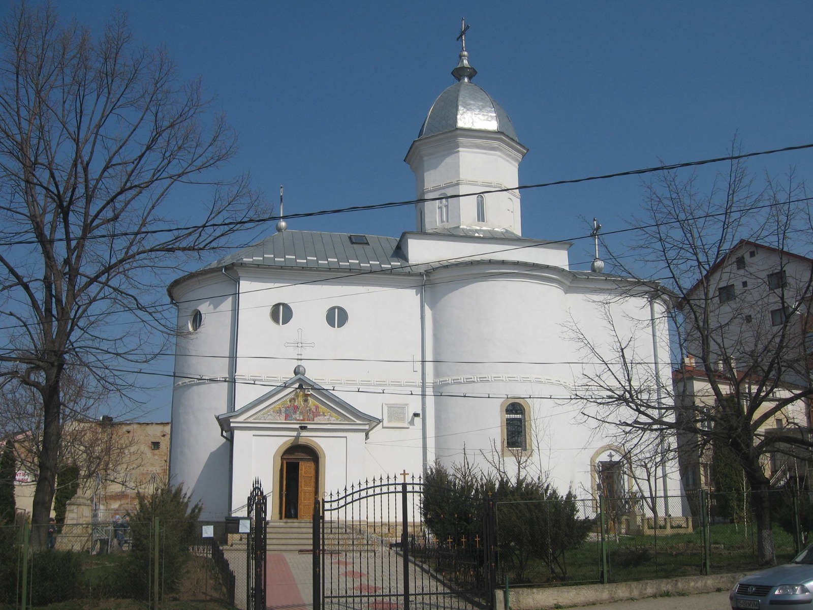 Biserica-monument istoric „Sfântul Mucenic Gheorghe și Sfânta Ecaterina” Lozonschi din Iași intră într-un amplu proces de restaurare