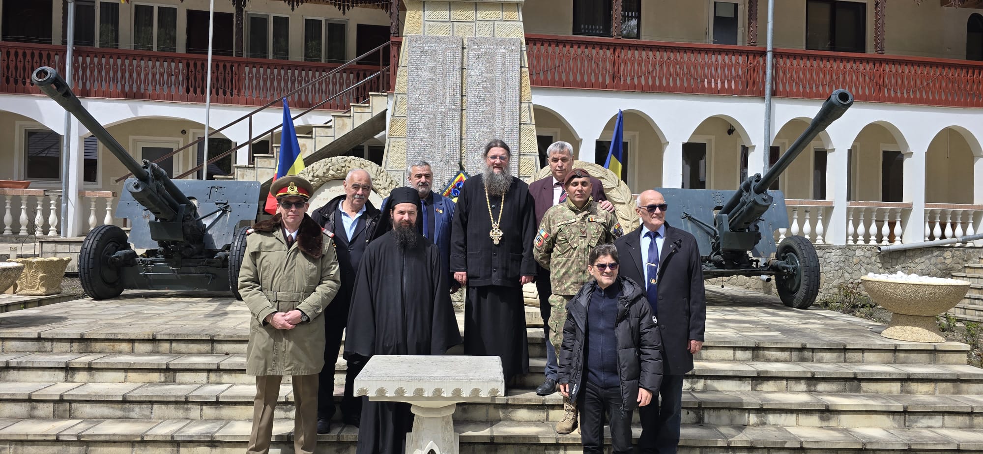 Primul hram al Altarului de vară de la Mănăstirea „Sfânta Cruce”