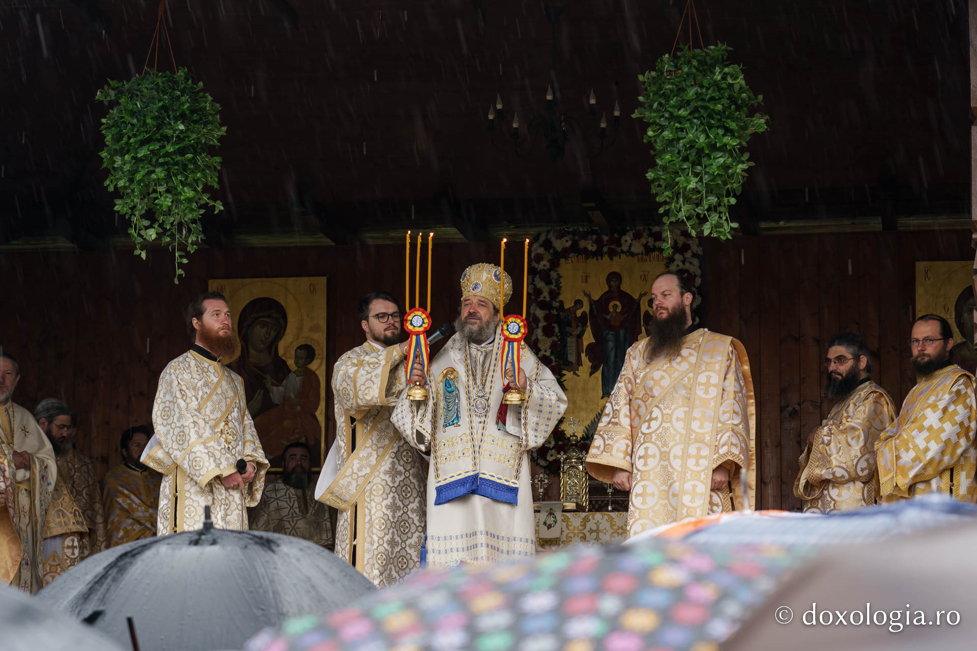 Mănăstirea Sângeap-Basaraba și-a sărbători hramul: „Prăznuim această minune ca să înțelegem că Dumnezeu lucrează în viața noastră, așijderea Maica Domnului”