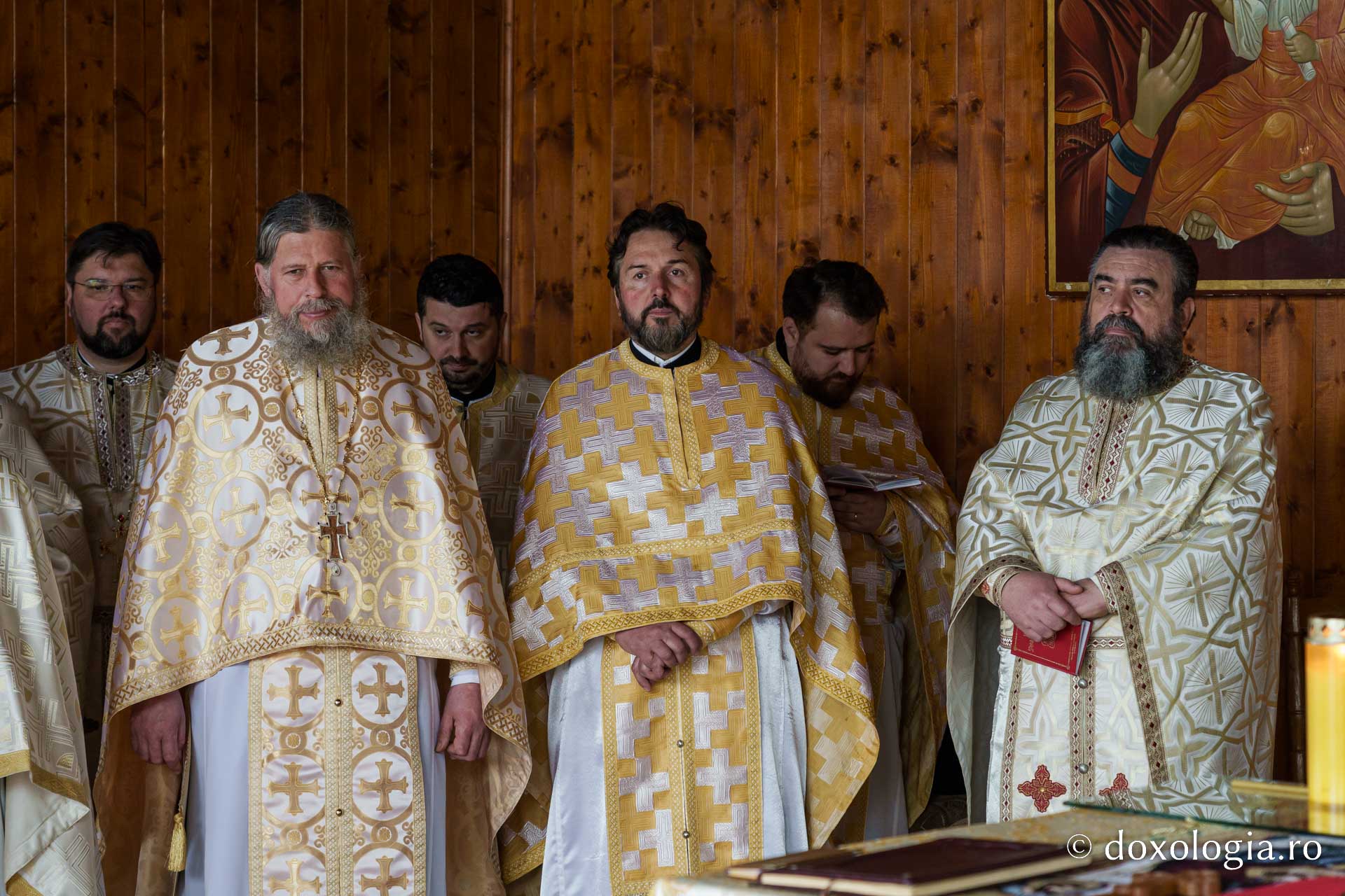 Mănăstirea Sângeap-Basaraba și-a sărbători hramul: „Prăznuim această minune ca să înțelegem că Dumnezeu lucrează în viața noastră, așijderea Maica Domnului”