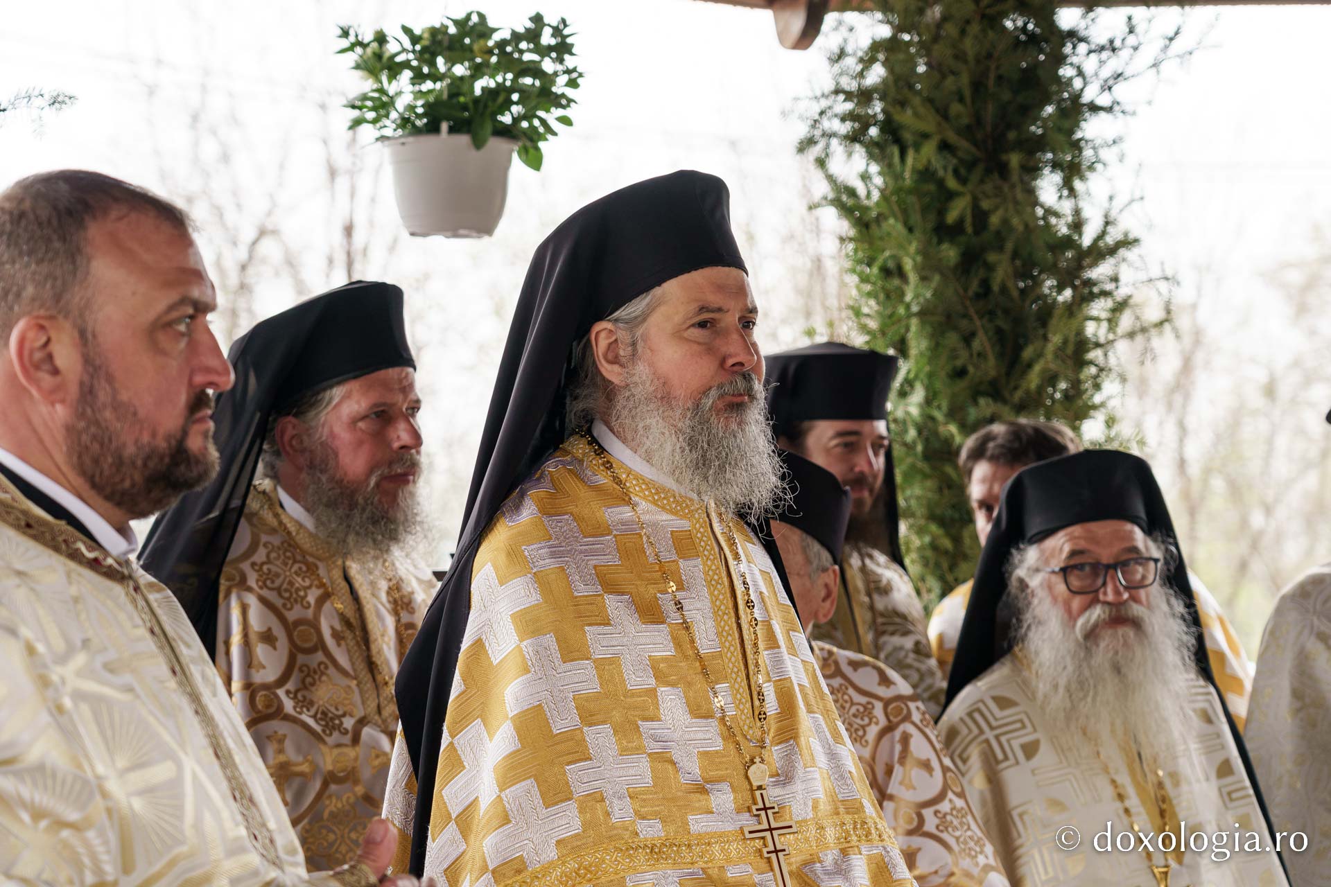 Mănăstirea Sângeap-Basaraba și-a sărbători hramul: „Prăznuim această minune ca să înțelegem că Dumnezeu lucrează în viața noastră, așijderea Maica Domnului”