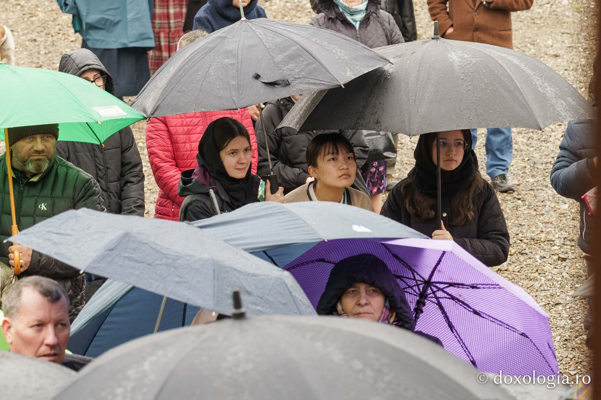 Mănăstirea Sângeap-Basaraba și-a sărbători hramul: „Prăznuim această minune ca să înțelegem că Dumnezeu lucrează în viața noastră, așijderea Maica Domnului”