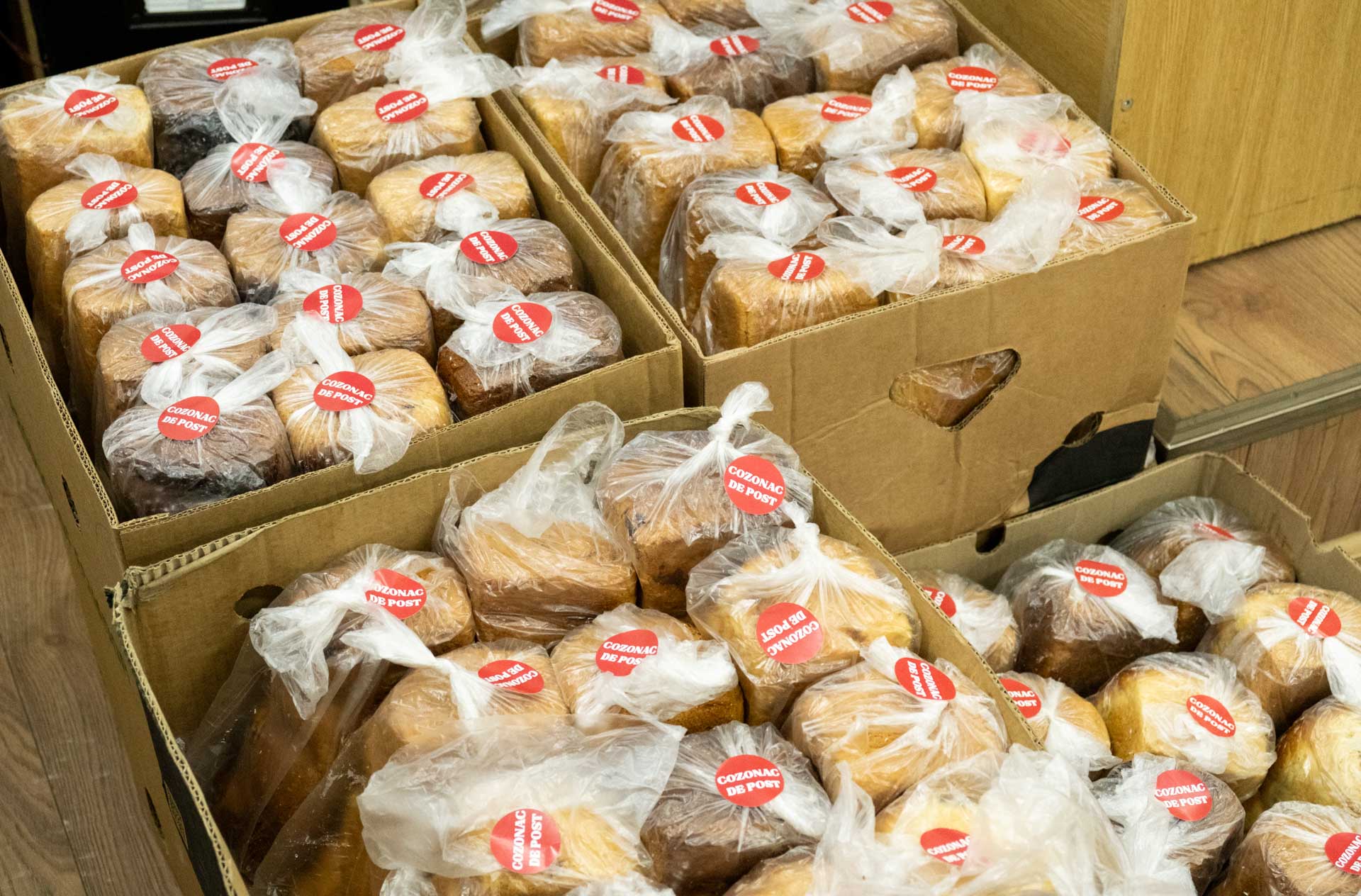 Înaltpreasfințitul Părinte Teofan a împărțit pachete de Paște persoanelor private de libertate din Penitenciarul Iași