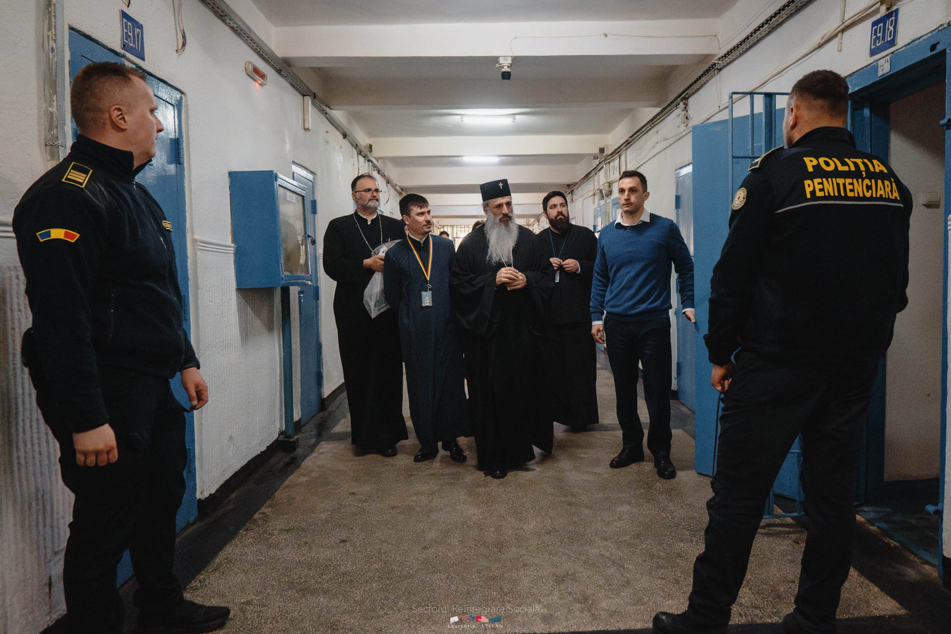 Înaltpreasfințitul Părinte Teofan a împărțit pachete de Paște persoanelor private de libertate din Penitenciarul Iași