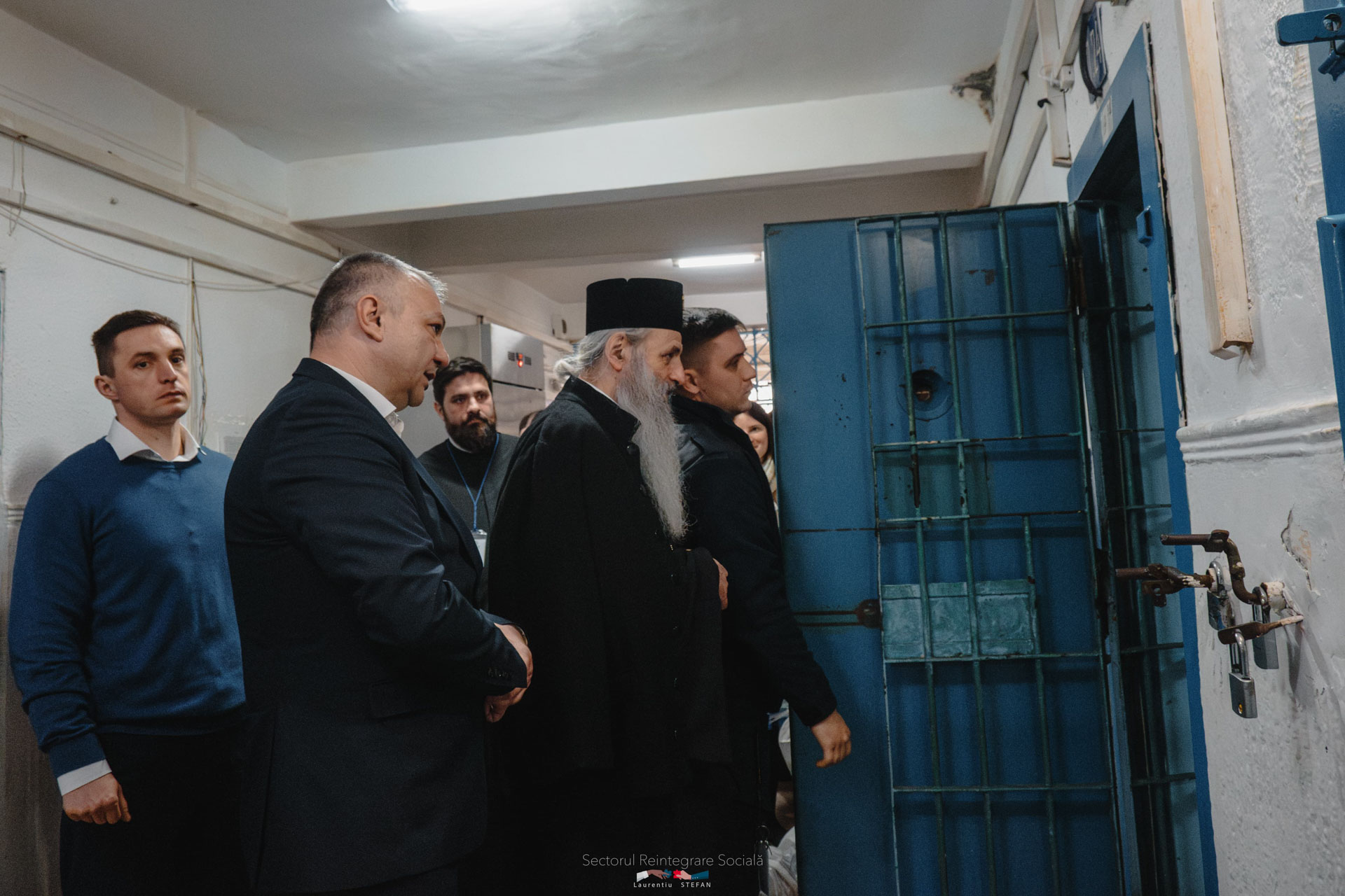 Înaltpreasfințitul Părinte Teofan a împărțit pachete de Paște persoanelor private de libertate din Penitenciarul Iași