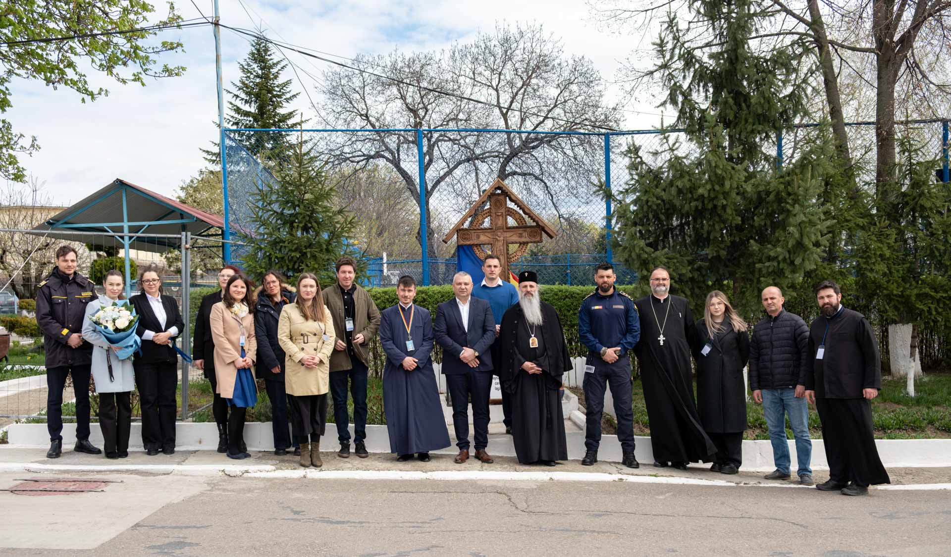 Înaltpreasfințitul Părinte Teofan a împărțit pachete de Paște persoanelor private de libertate din Penitenciarul Iași