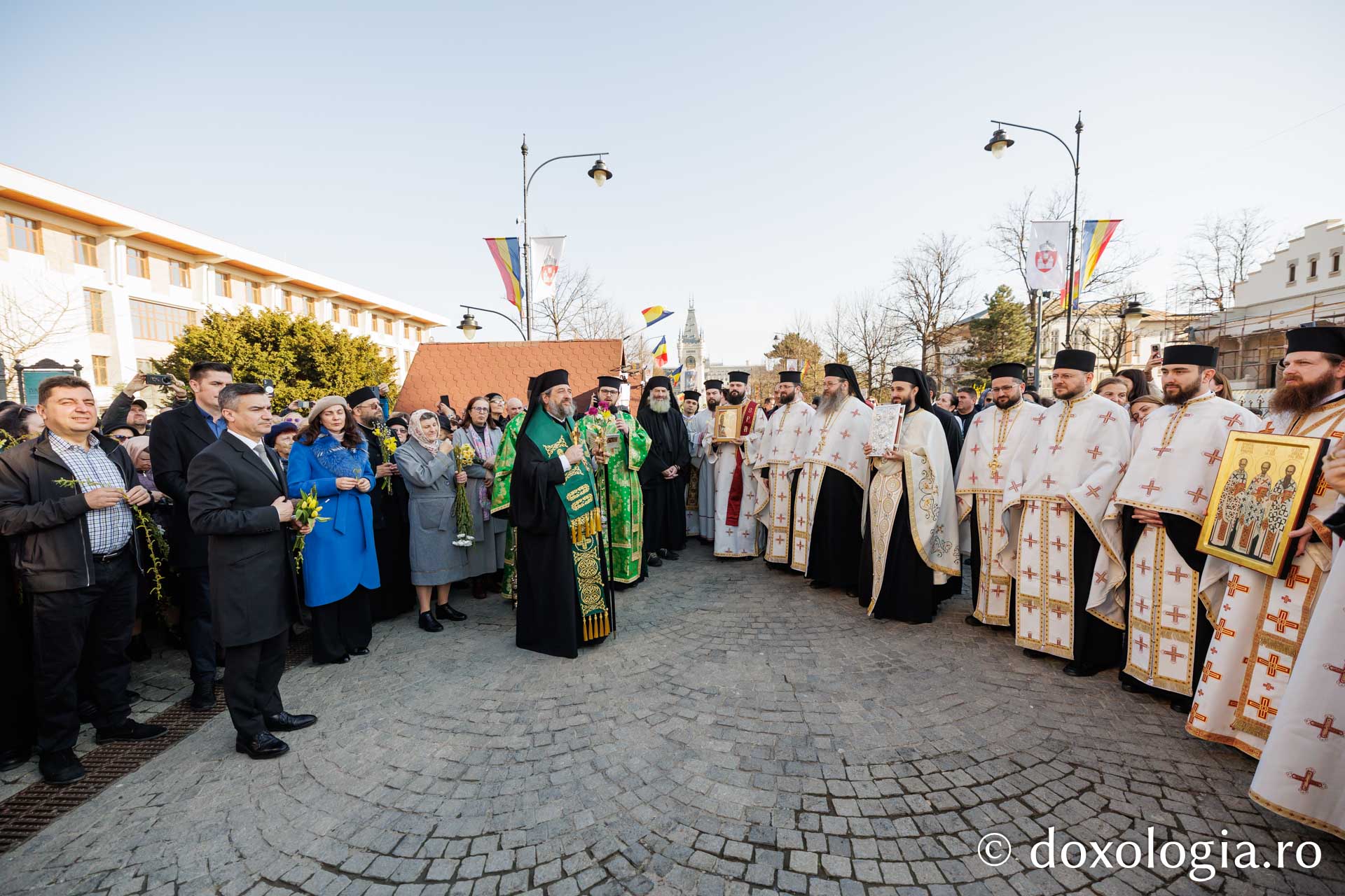 Aproximativ 2500 de credincioși au participat la Procesiunea de Florii din Iași