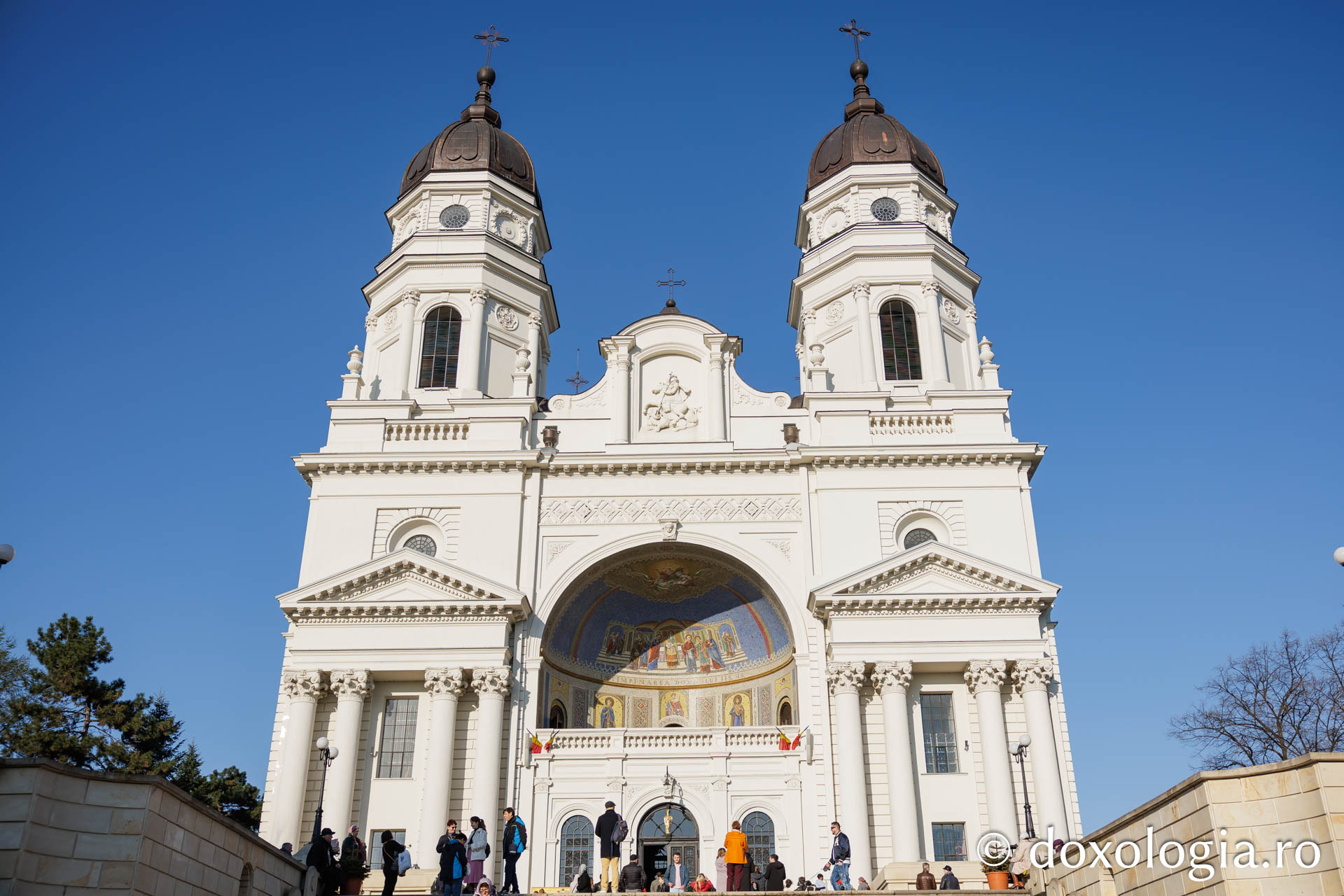 Aproximativ 2500 de credincioși au participat la Procesiunea de Florii din Iași