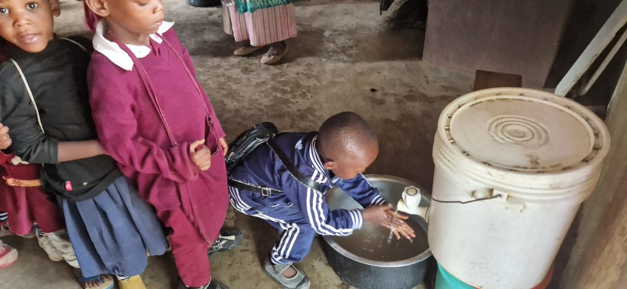 Un nou proiect – Grădinița din Nzihi!